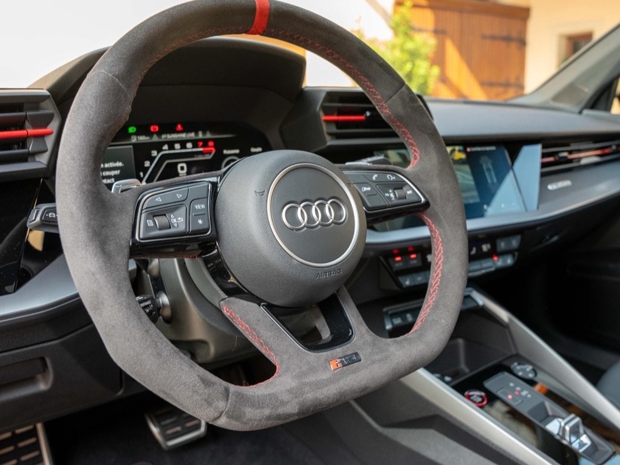 Audi RS3 (2024) - Foto 8