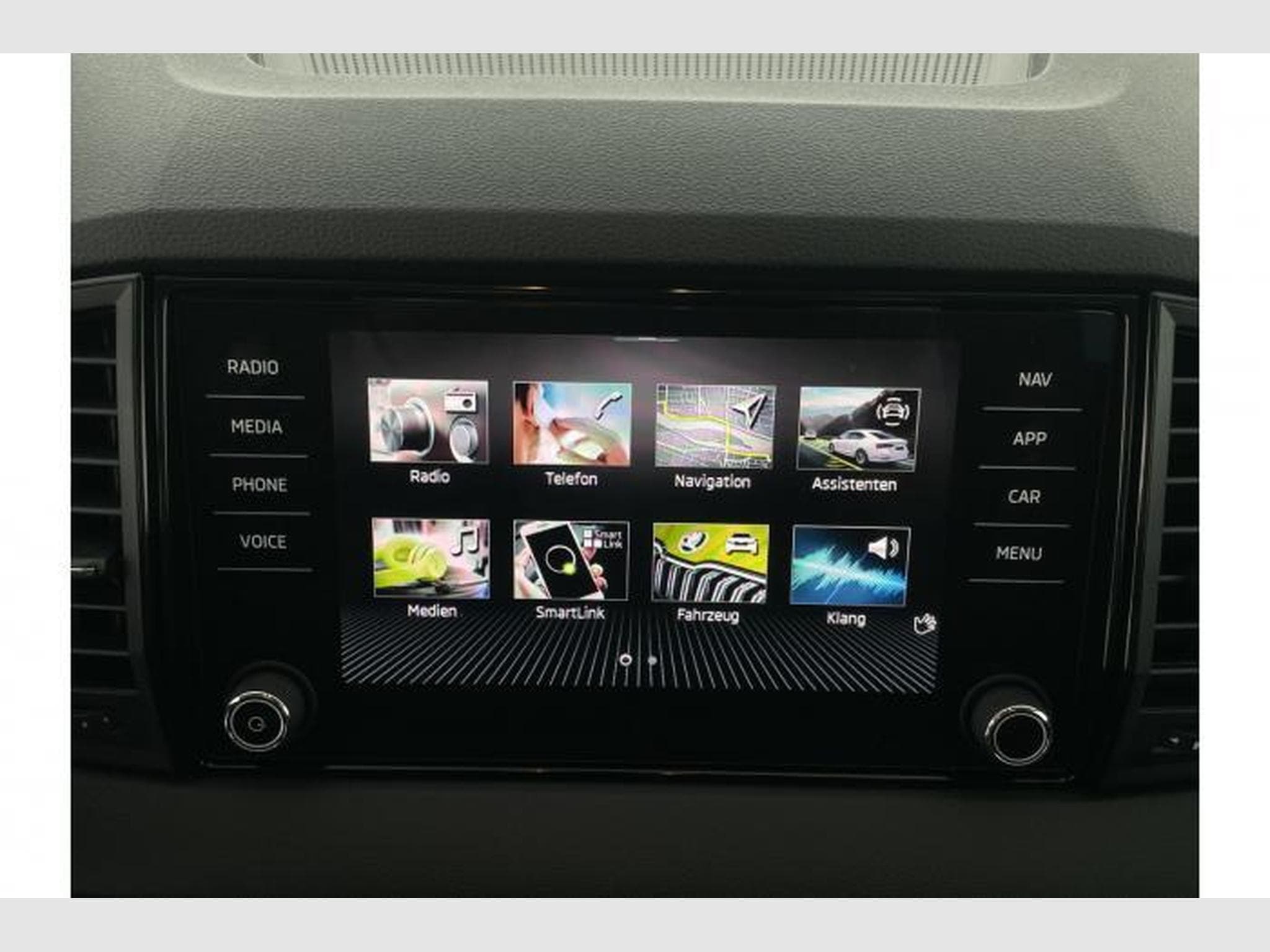 Skoda Karoq Selection (2025) - Foto 21