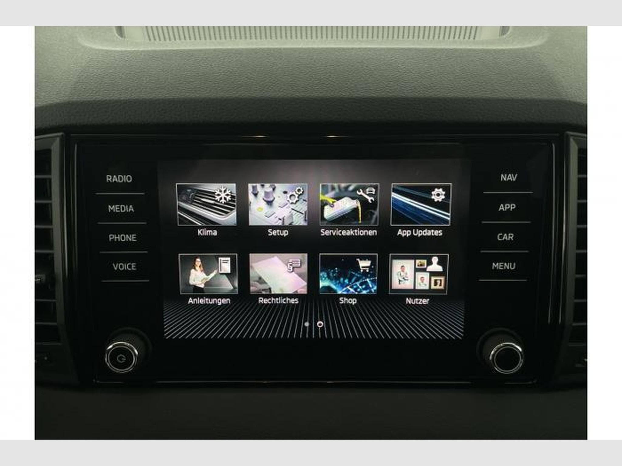 Skoda Karoq Selection (2025) - Foto 22