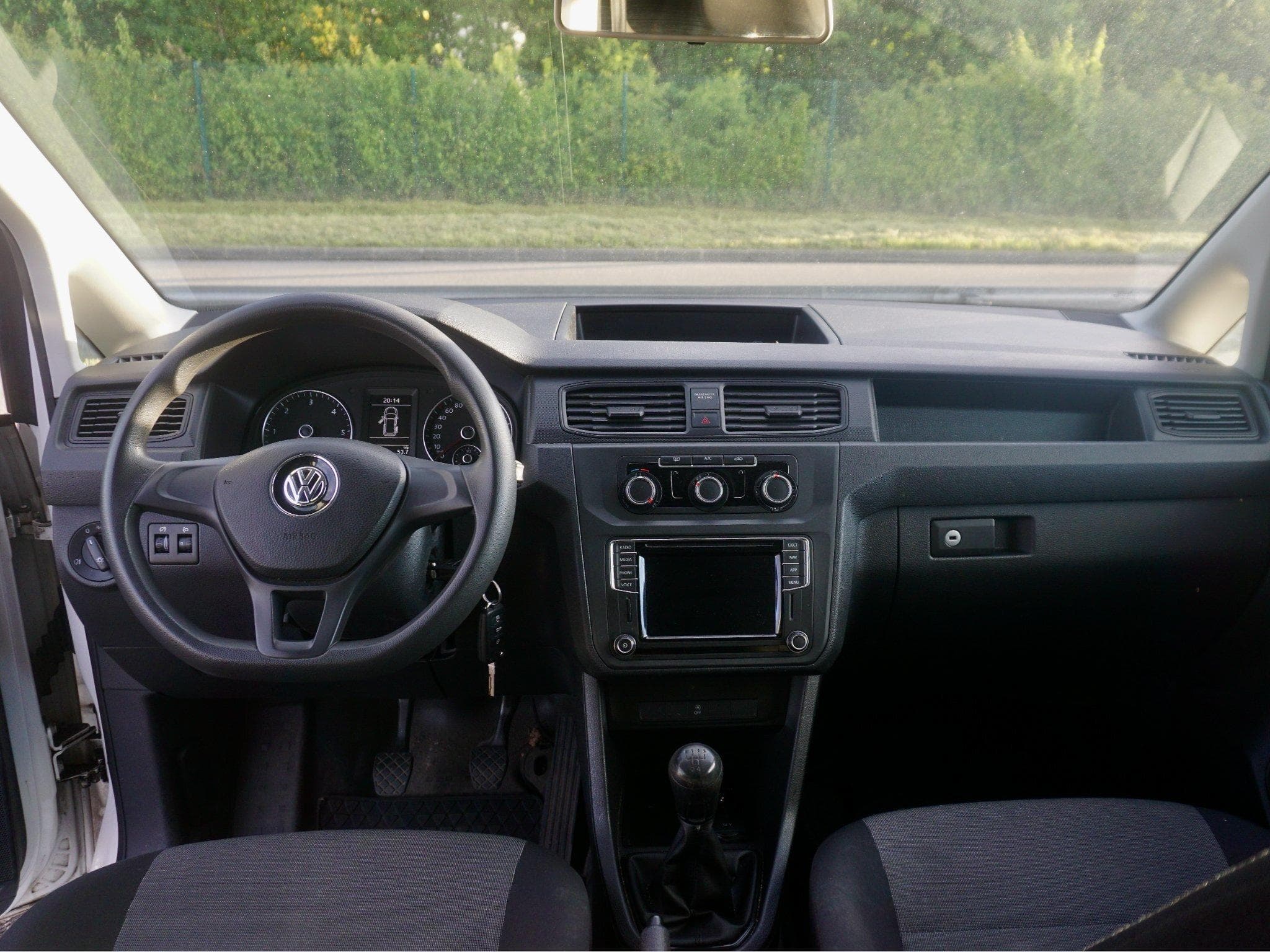 VW Caddy Caddy 2.0 CR TDi SCR Startline 102 Ch (2018) - Photo 2