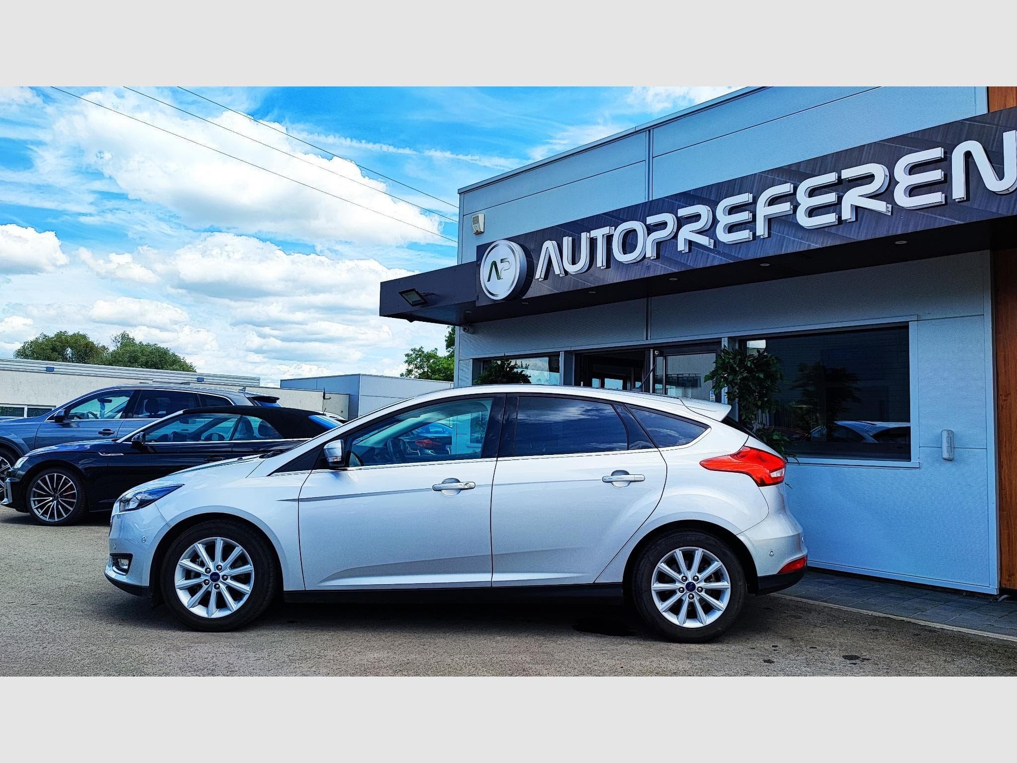 Ford Focus FORD FOCUS 1.0 ECOBOOST 125CH TITANIUM (2017) - Photo 6