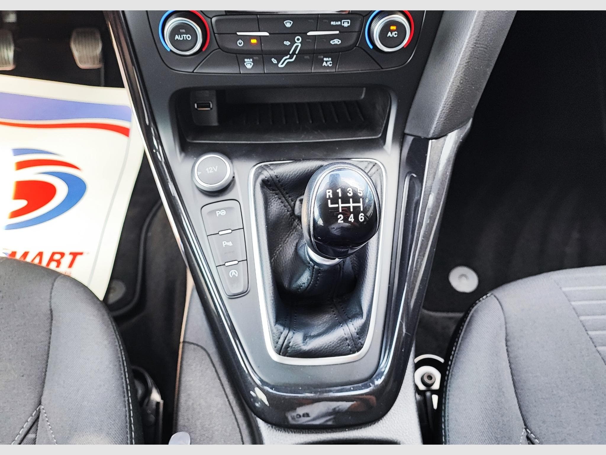 Ford Focus FORD FOCUS 1.0 ECOBOOST 125CH TITANIUM (2017) - Photo 19