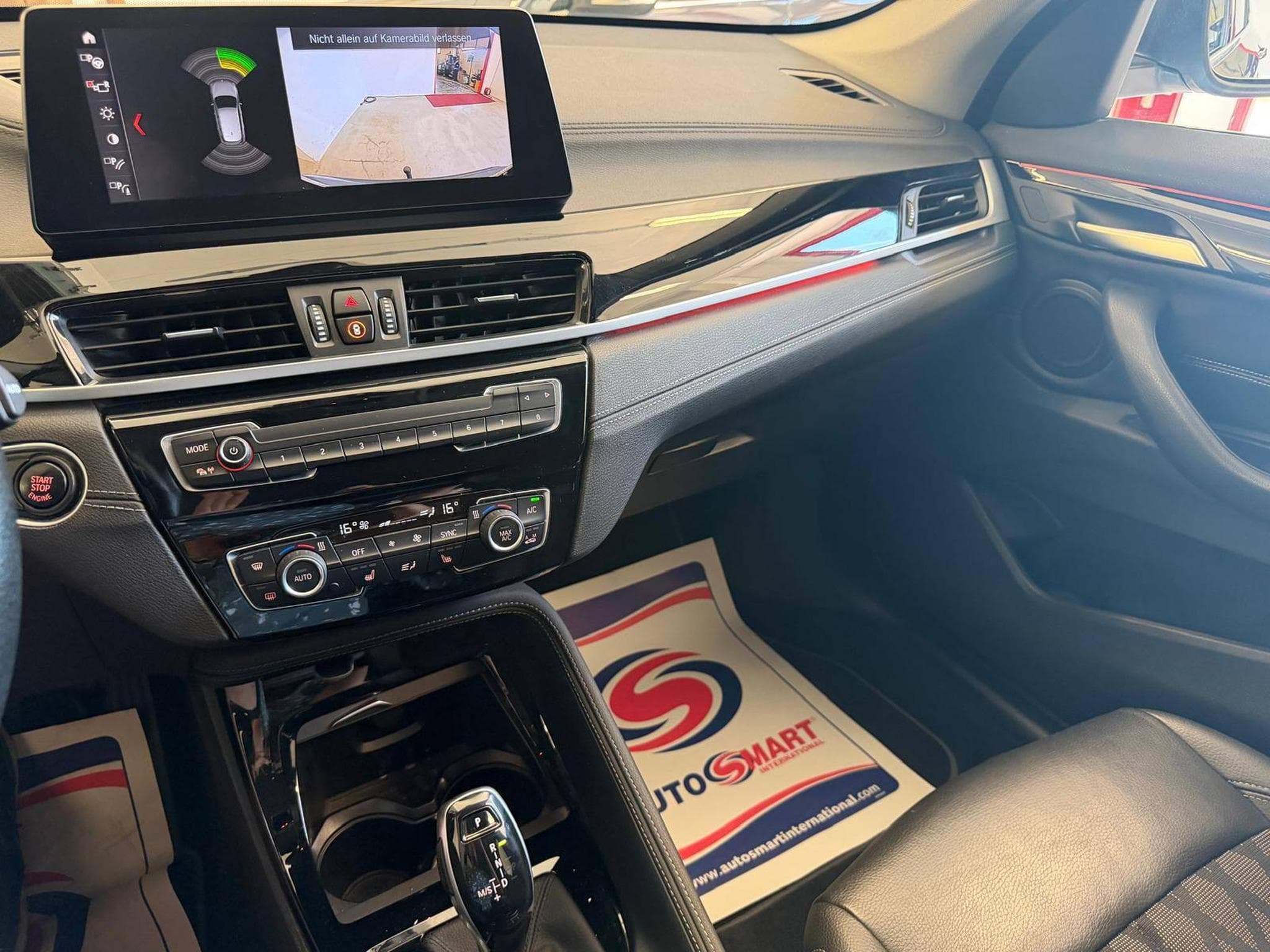 BMW X1 xDrive 20 i xLine (2020) - Foto 9