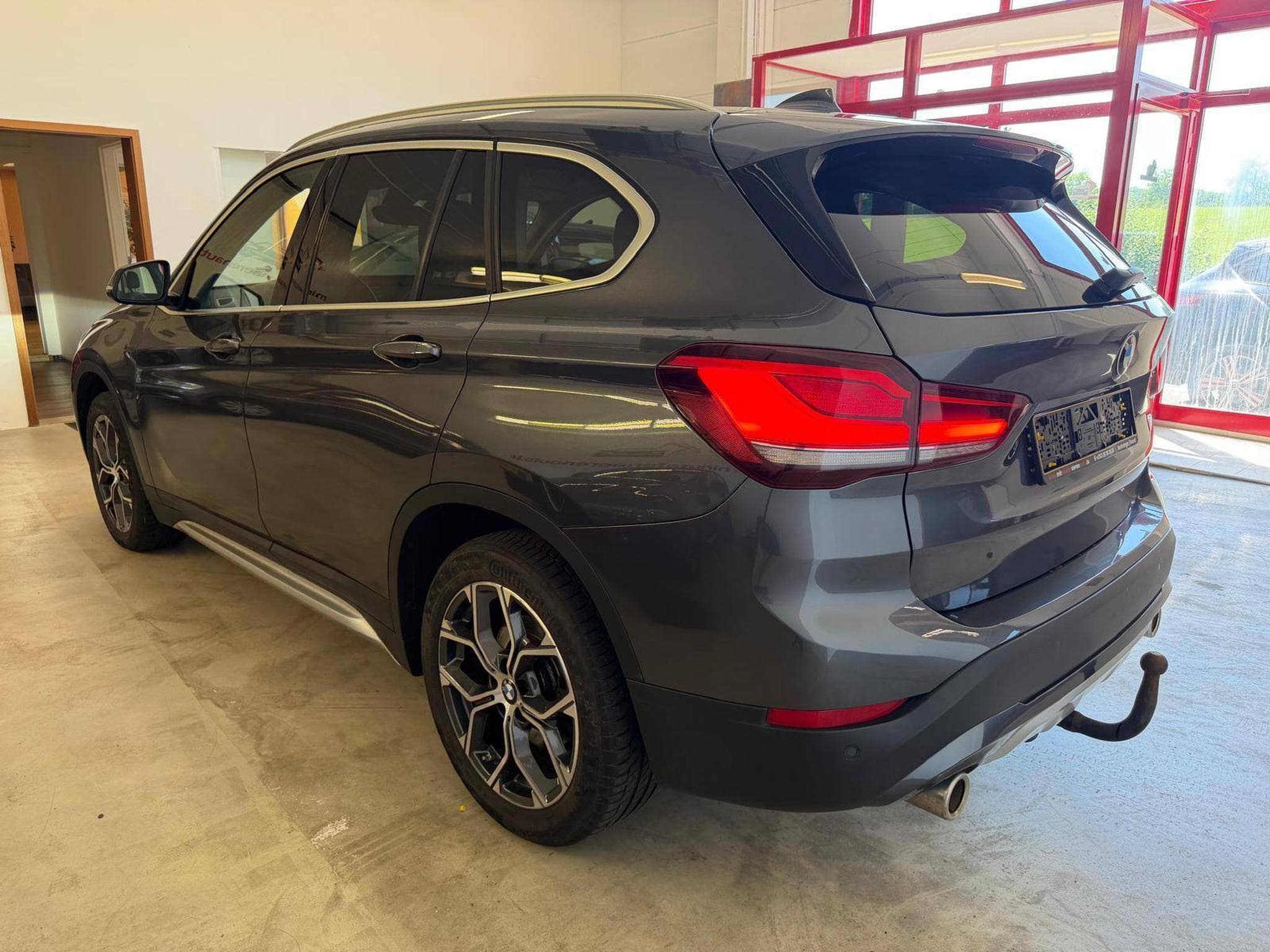 BMW X1 xDrive 20 i xLine (2020) - Foto 4