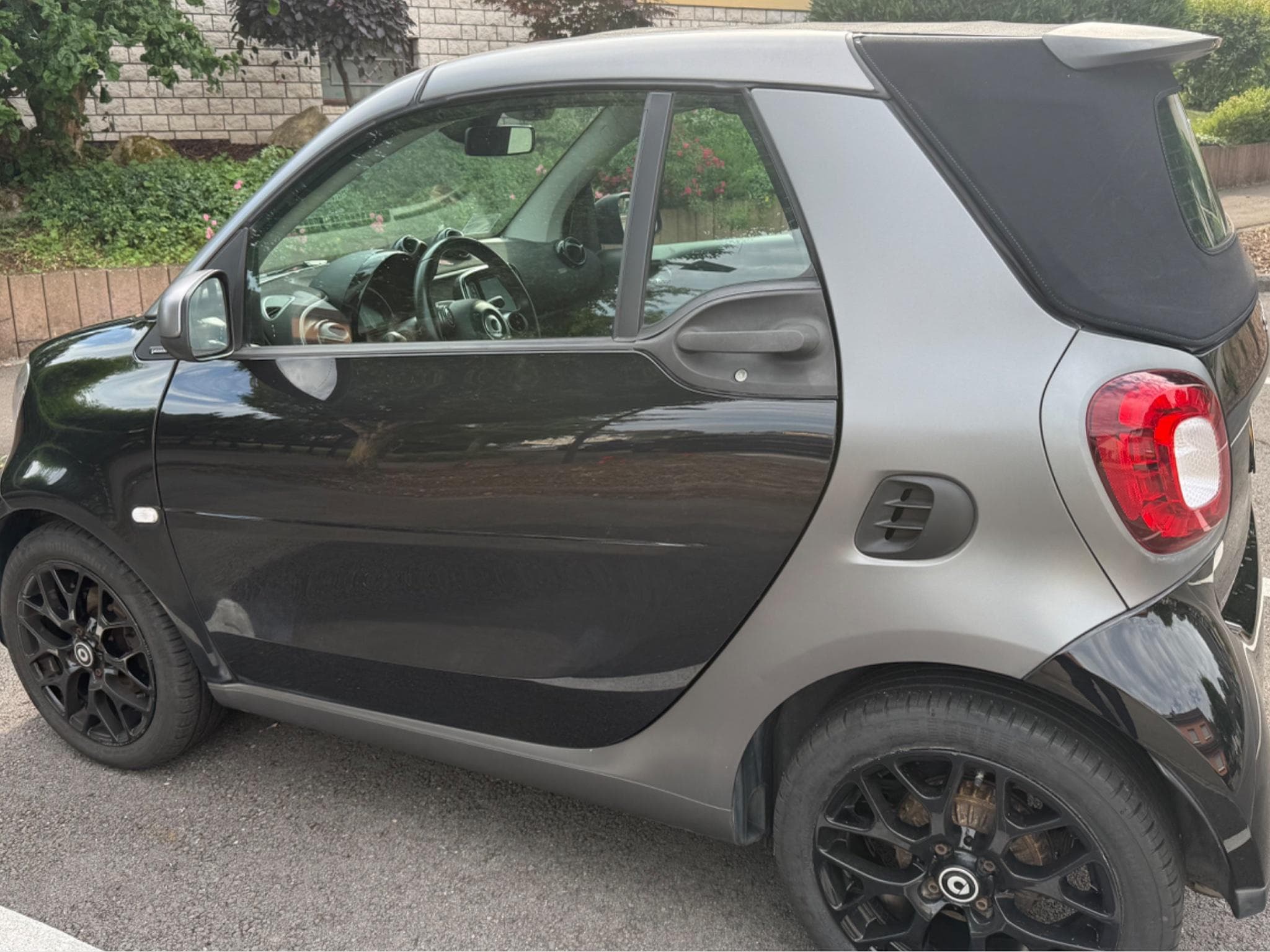Smart Fortwo Cabrio 1.0 essesence manuel (2019) - Photo 2