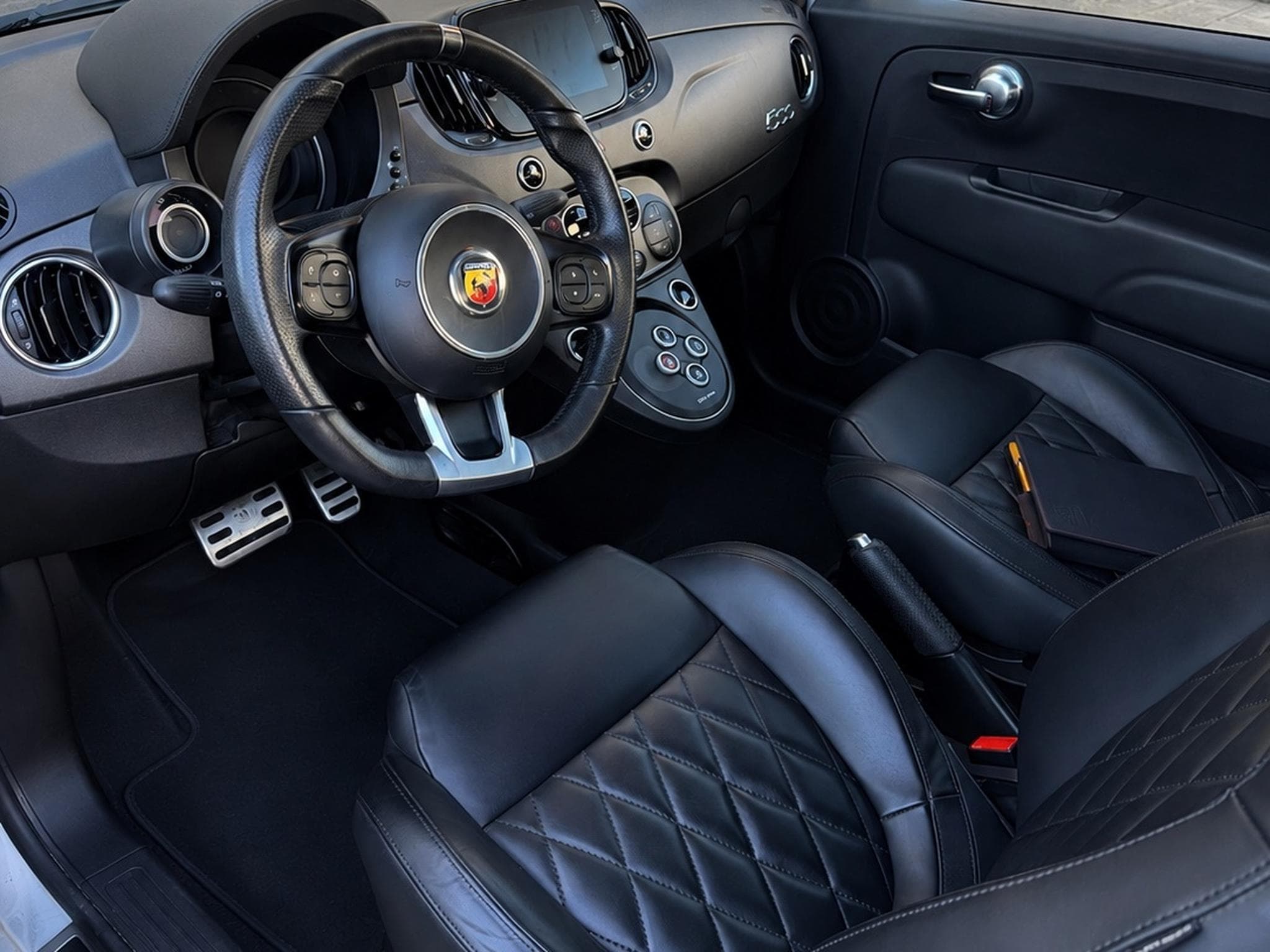 Fiat 500 Abarth 650 (2022) - Photo 3