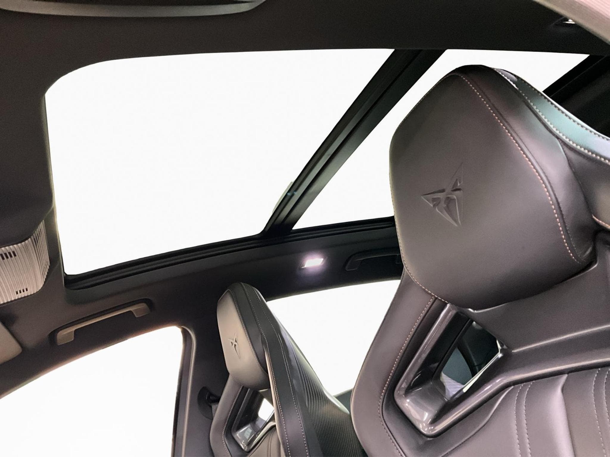 Cupra Formentor VZ5+DSG+4x4+P.Beats+P.Leder (2023) - Photo 15