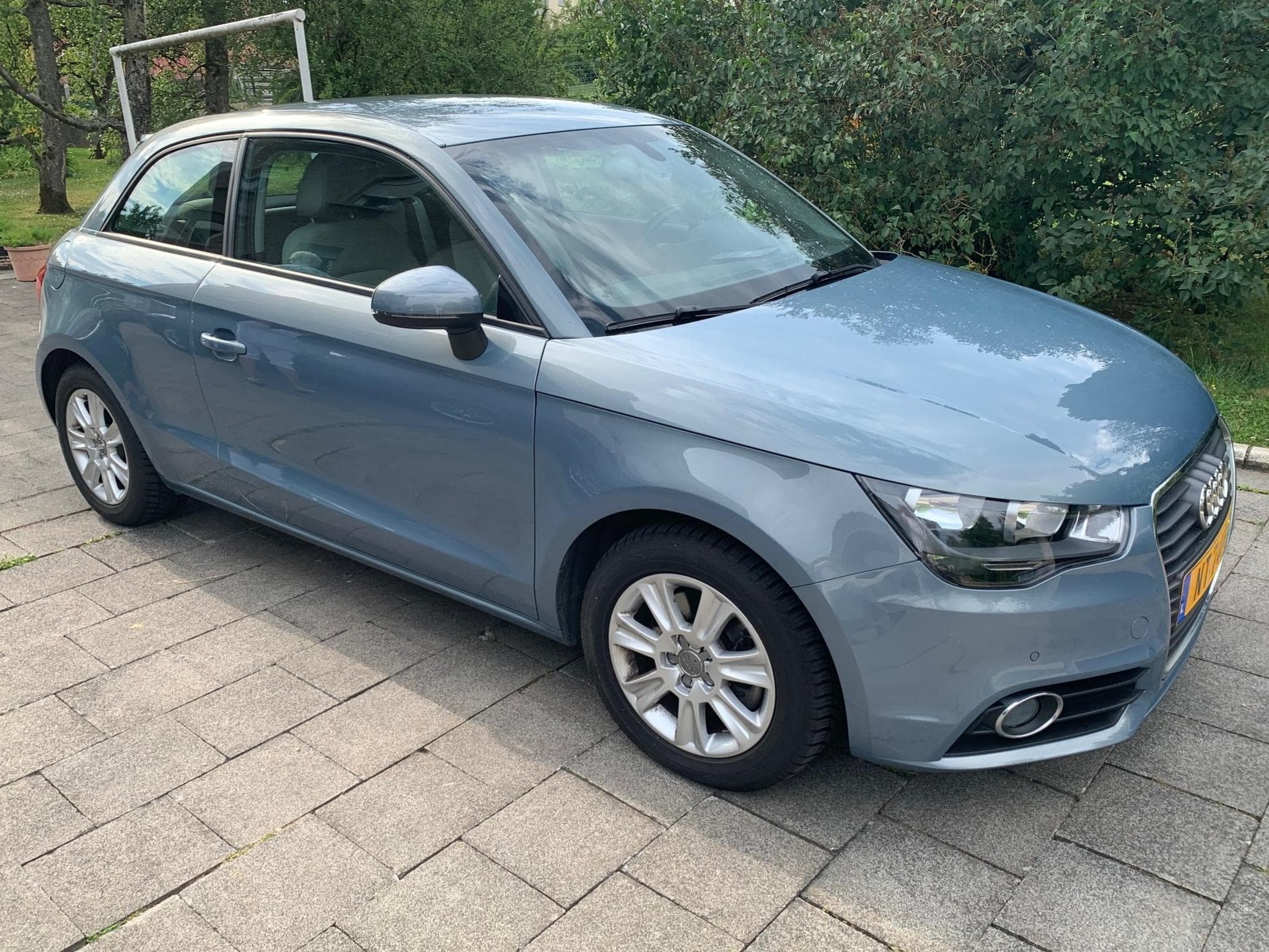 Audi A1 8X (2012) - Photo 2