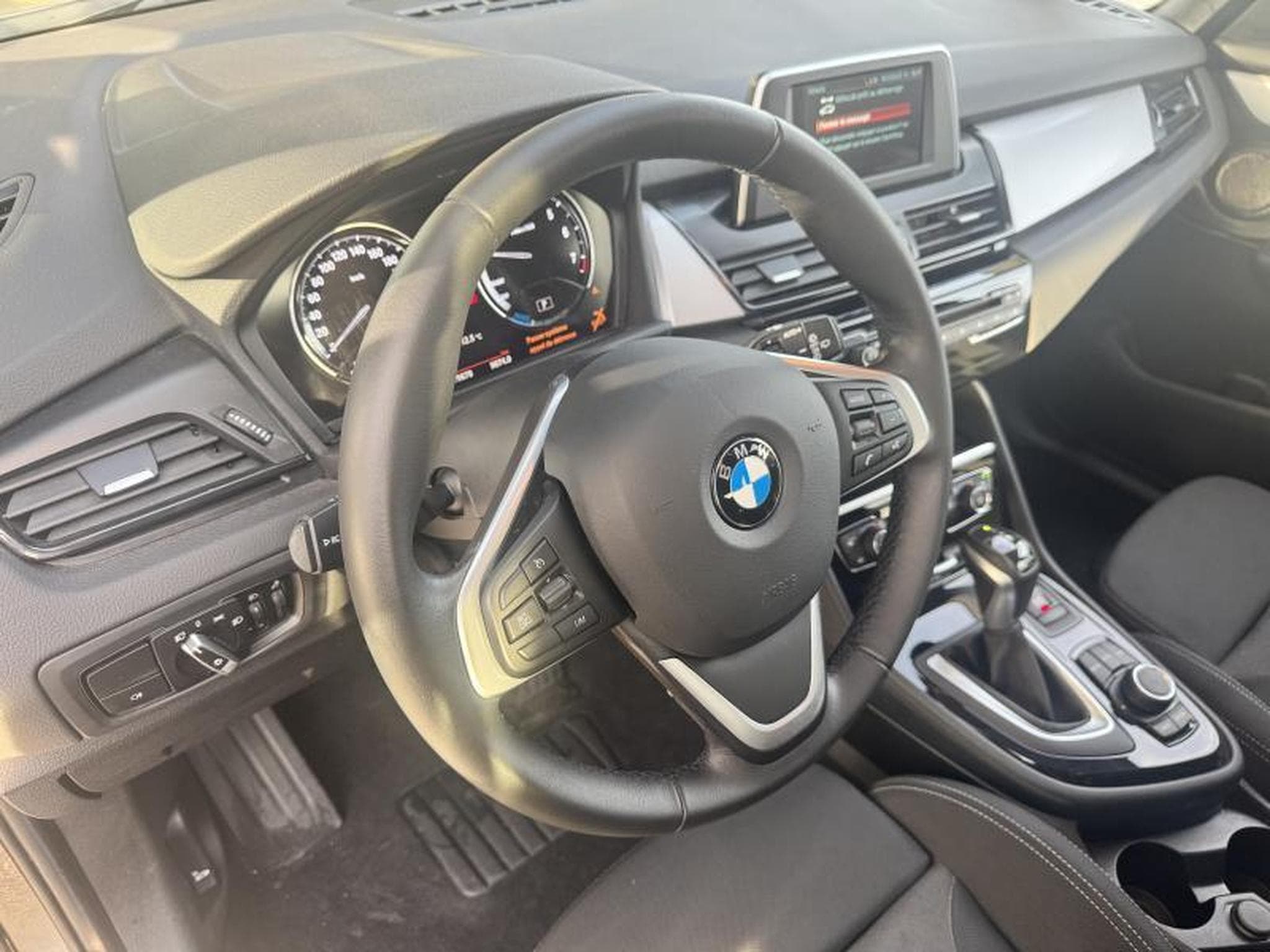 BMW 225 XE Active Tourer (2019) - Foto 5