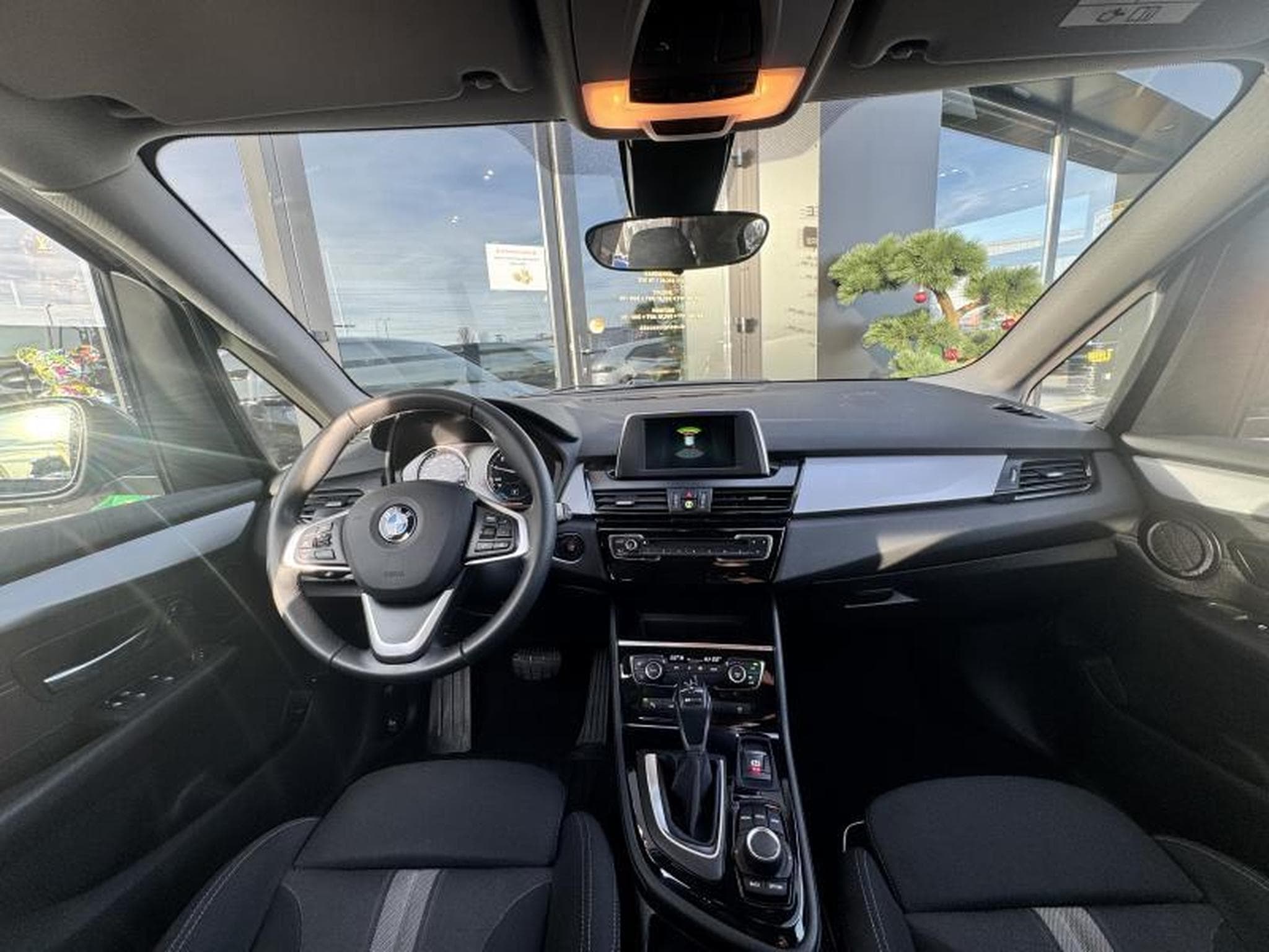 BMW 225 XE Active Tourer (2019) - Foto 7