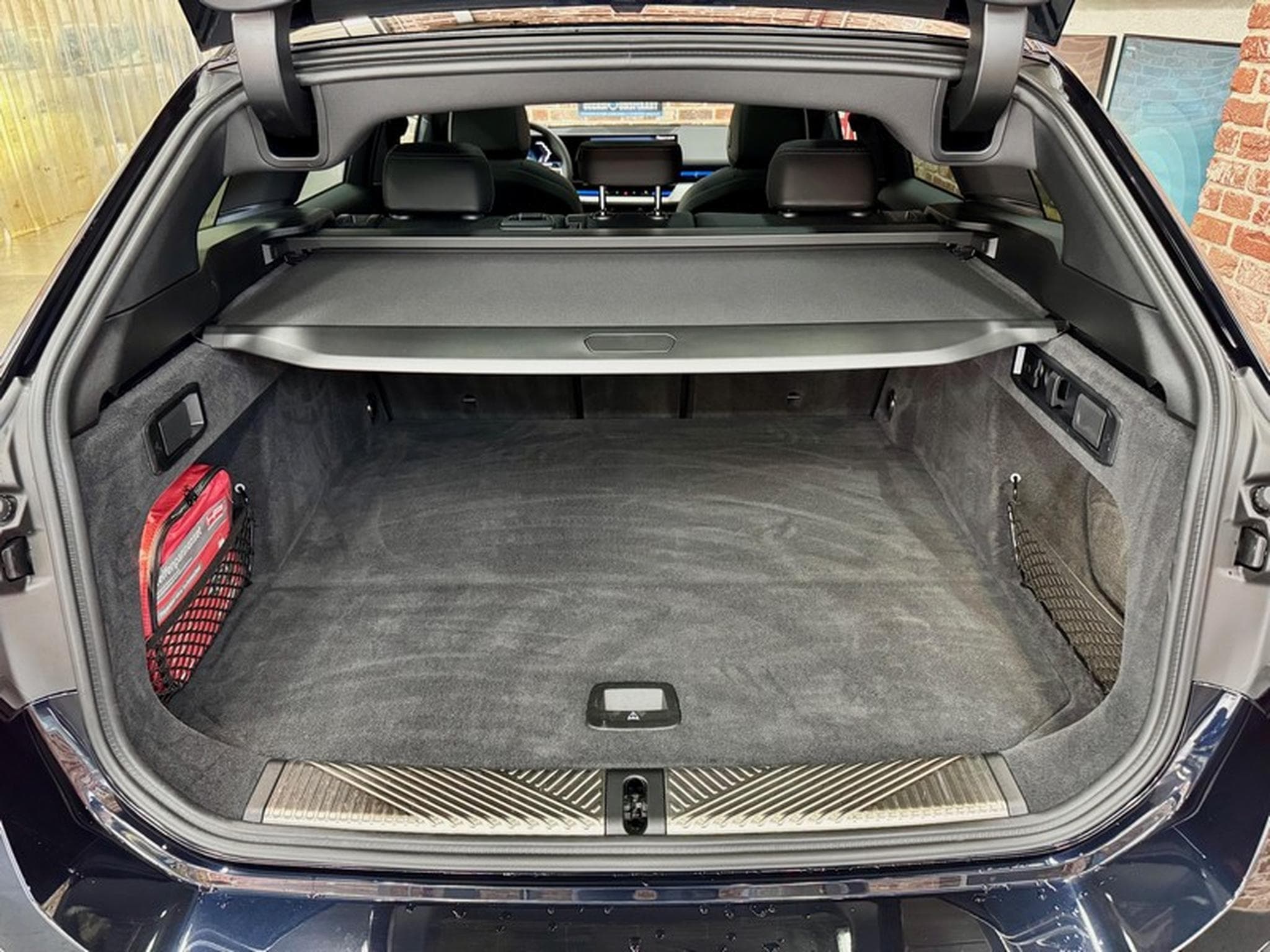 BMW 540 540dA Touring 3.0 303cv Auto xDrive M-SPORT PRO (New Model) (2024) - Foto 7