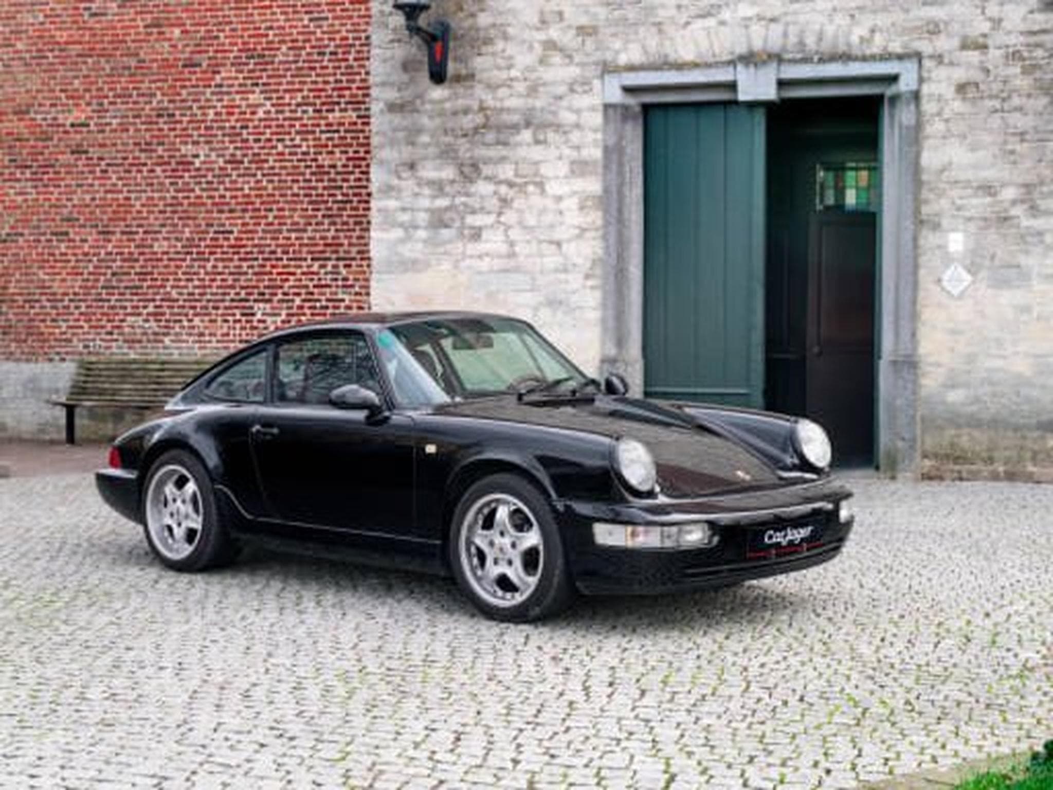 Porsche 911 964 Carrera 4 (1992) - Photo 1
