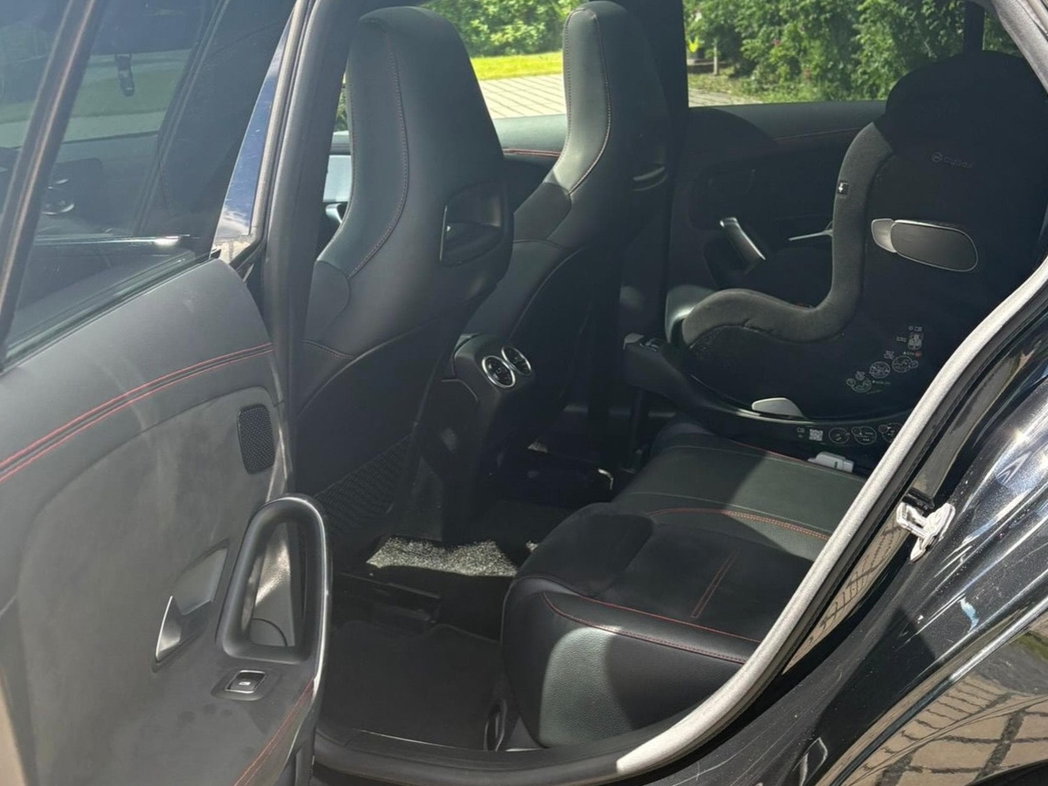 Mercedes CLA 180 Amg Line (2022) - Photo 3
