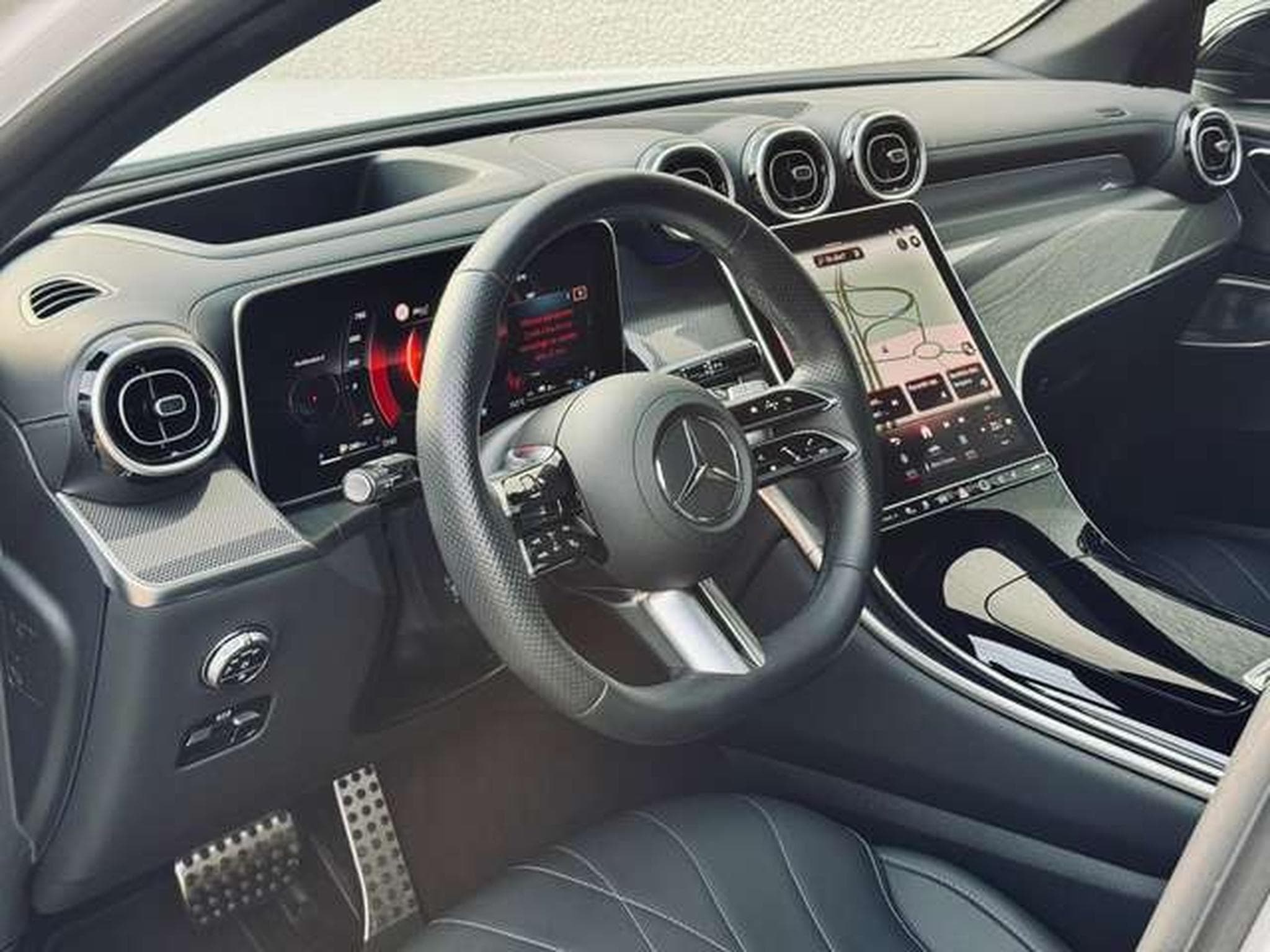 Mercedes GLC 300 GLC Coupé 300 de PHEV AMG Line (245 kW) (2024) - Foto 12