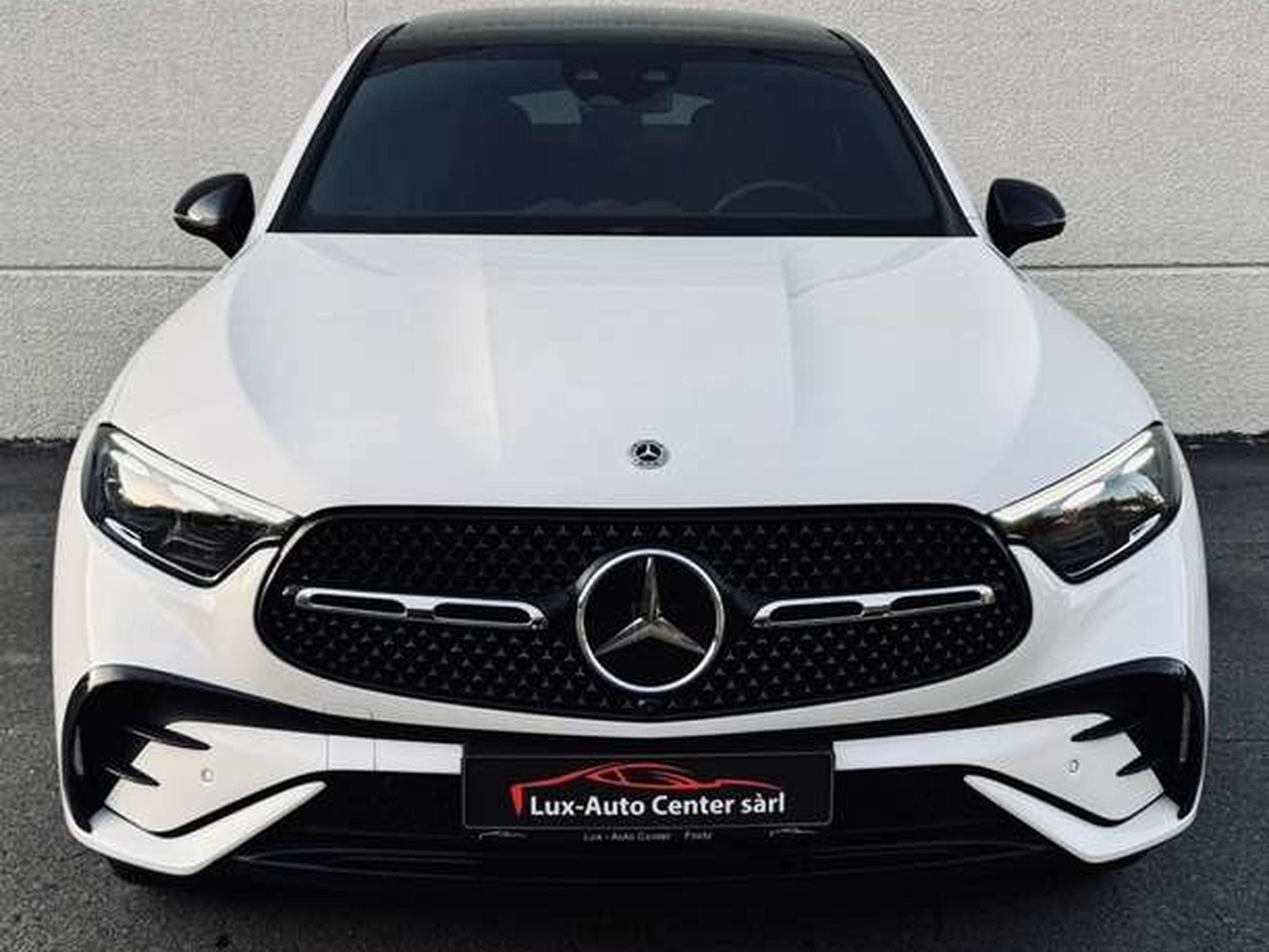 Mercedes GLC 300 GLC Coupé 300 de PHEV AMG Line (245 kW) (2024) - Foto 3