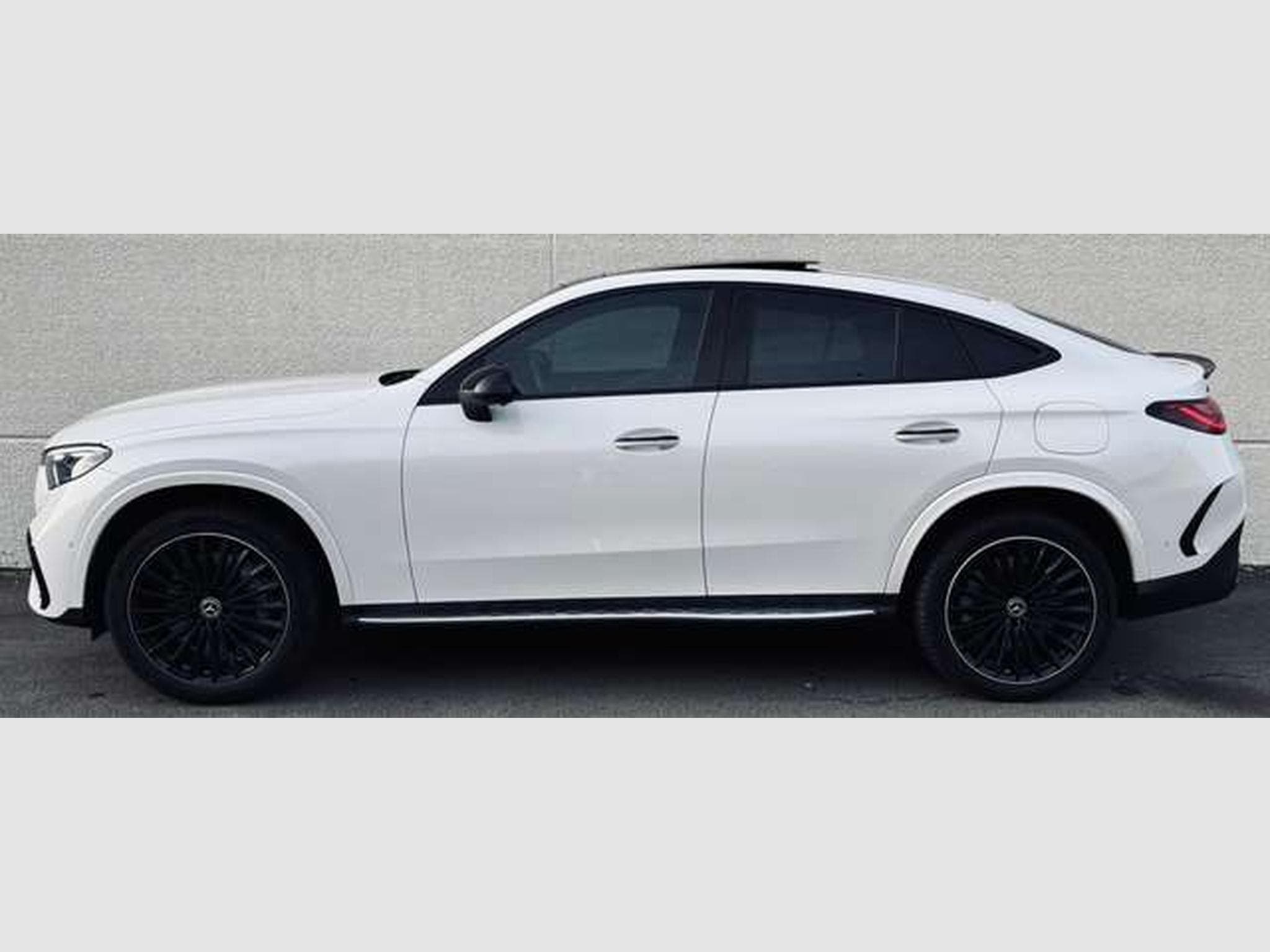 Mercedes GLC 300 GLC Coupé 300 de PHEV AMG Line (245 kW) (2024) - Foto 5