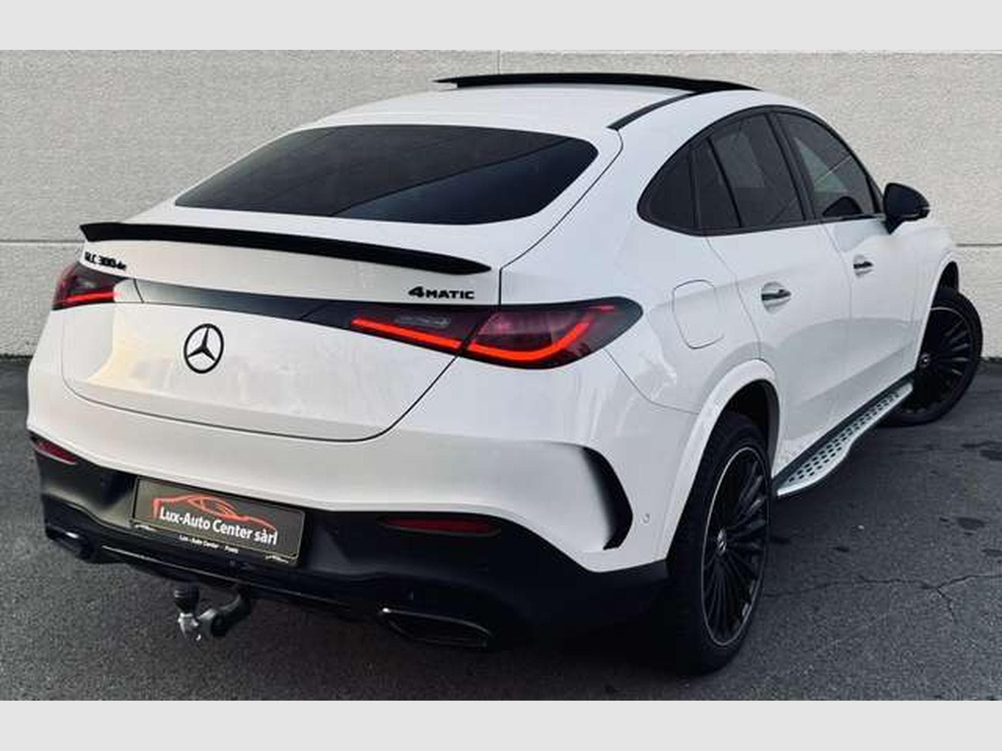 Mercedes GLC 300 GLC Coupé 300 de PHEV AMG Line (245 kW) (2024) - Foto 6