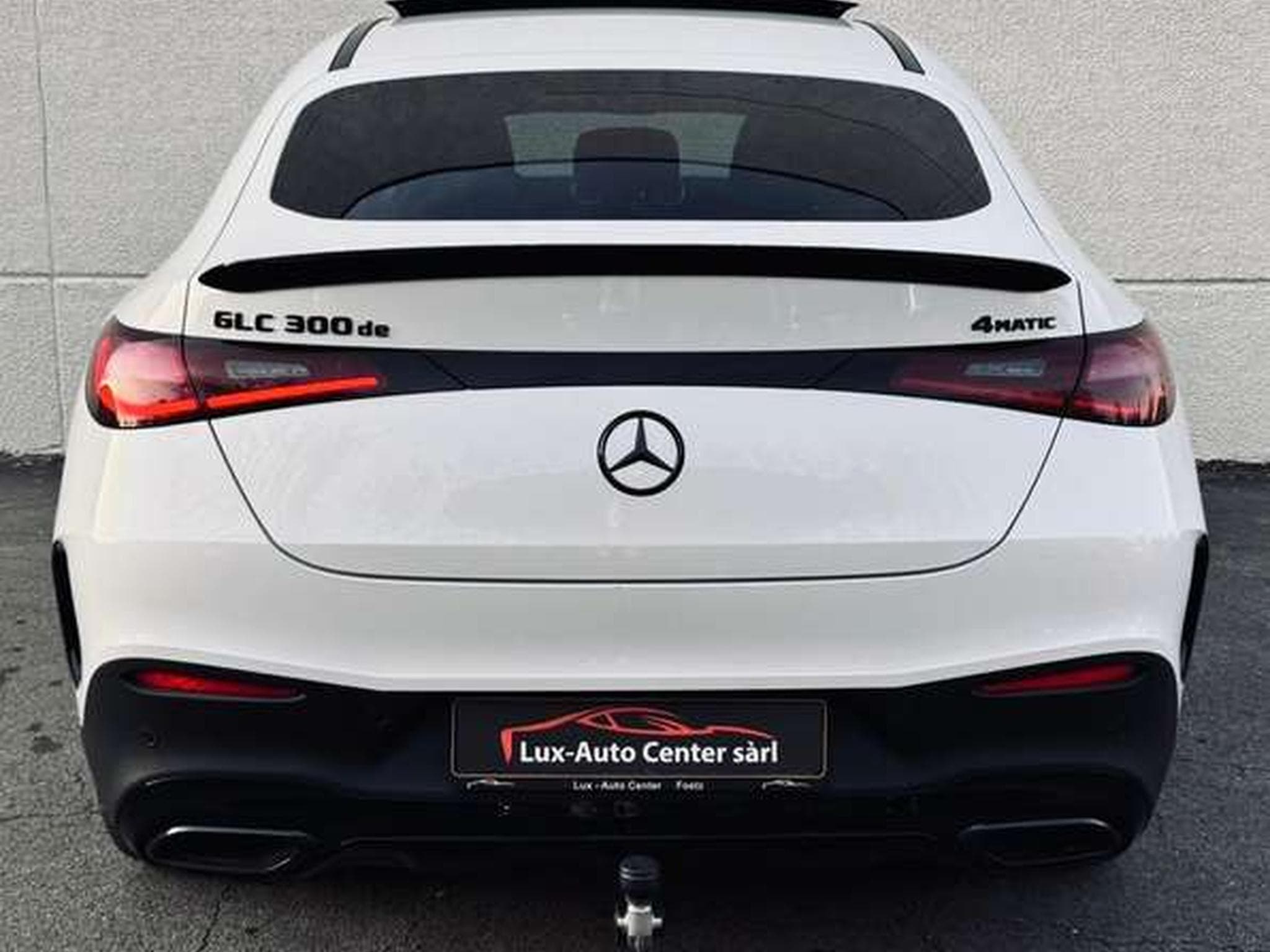 Mercedes GLC 300 GLC Coupé 300 de PHEV AMG Line (245 kW) (2024) - Foto 8