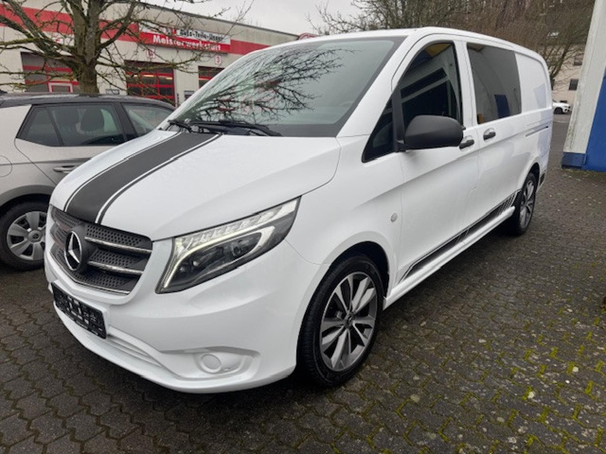 Mercedes Vito MERCEDES VITO 119 CDI LED AHK STANDHEIZUNG SHZ NAVI MFL (2019) - Photo 1