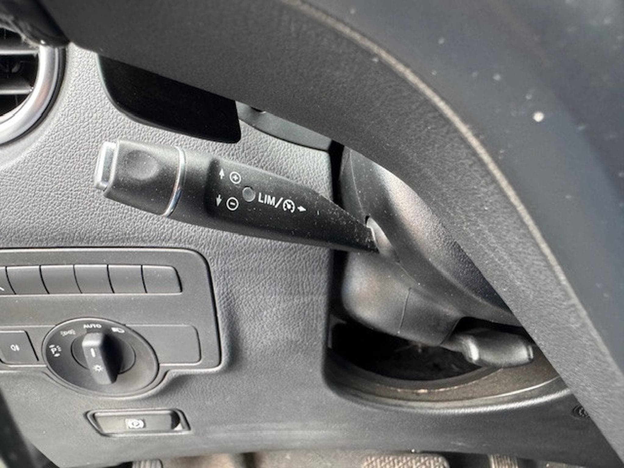 Mercedes Vito MERCEDES VITO 119 CDI LED AHK STANDHEIZUNG SHZ NAVI MFL (2019) - Photo 16