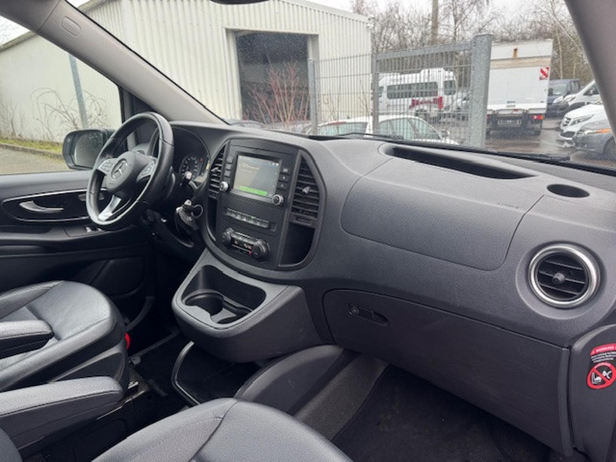 Mercedes Vito MERCEDES VITO 119 CDI LED AHK STANDHEIZUNG SHZ NAVI MFL (2019) - Photo 5