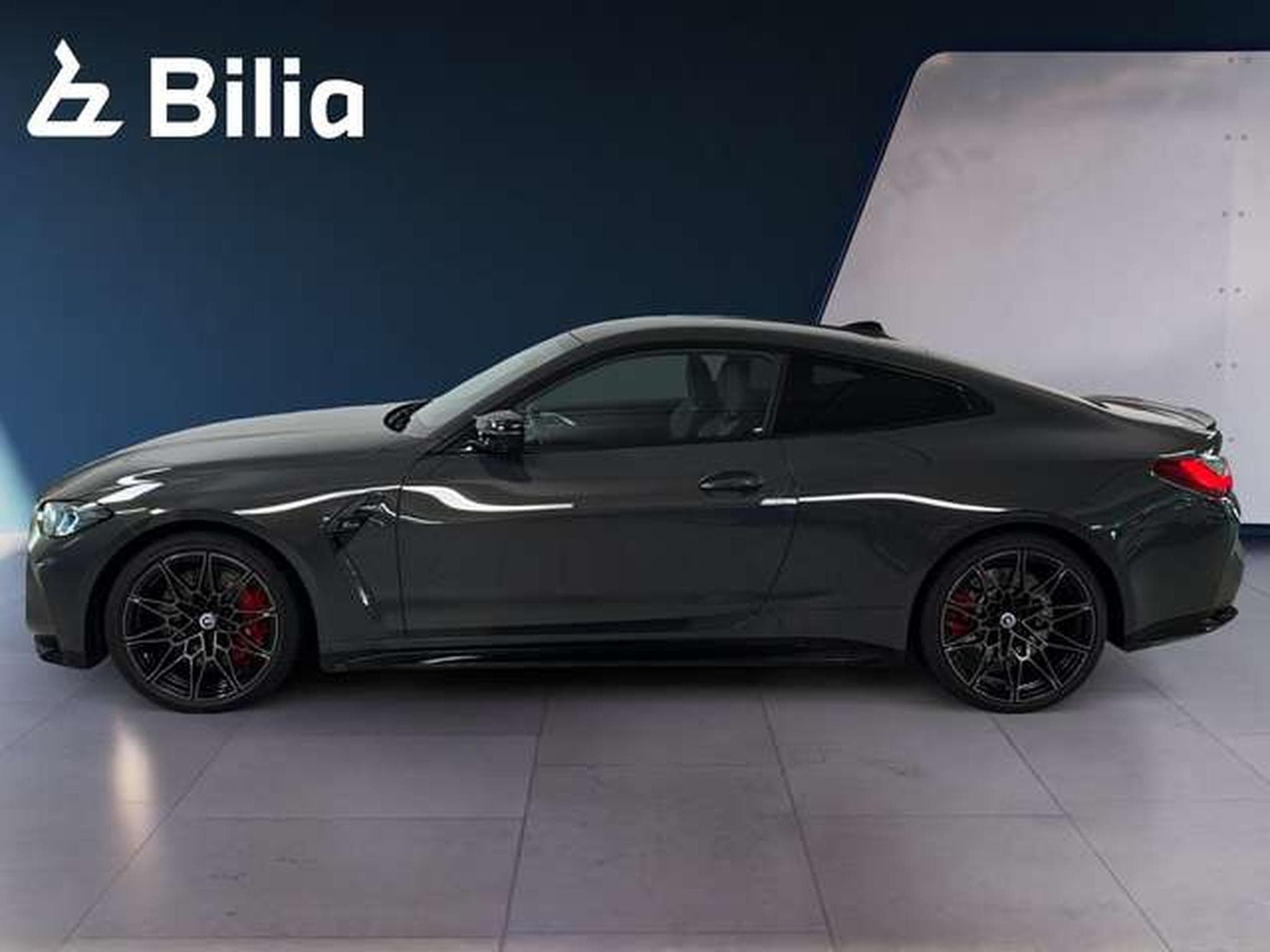 BMW M4 Coupé (2023) - Photo 3