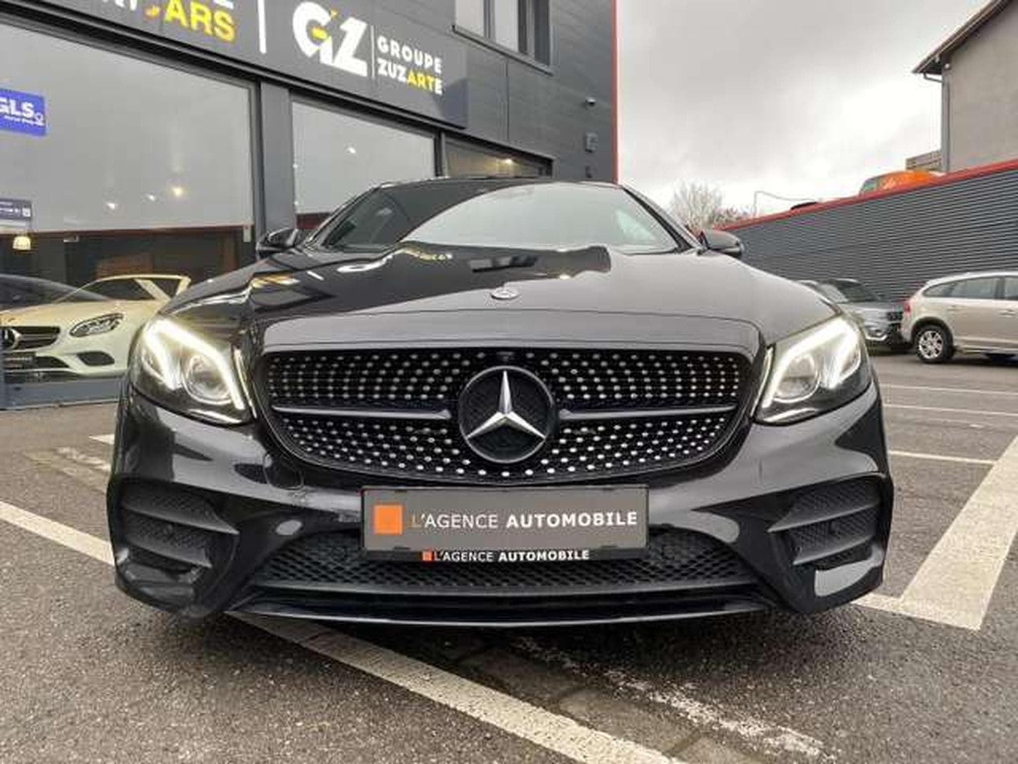 Mercedes E 220 d Coupé AMG Line - JUSQU'A 48 MOIS DE GARANTIE (2017) - Photo 3