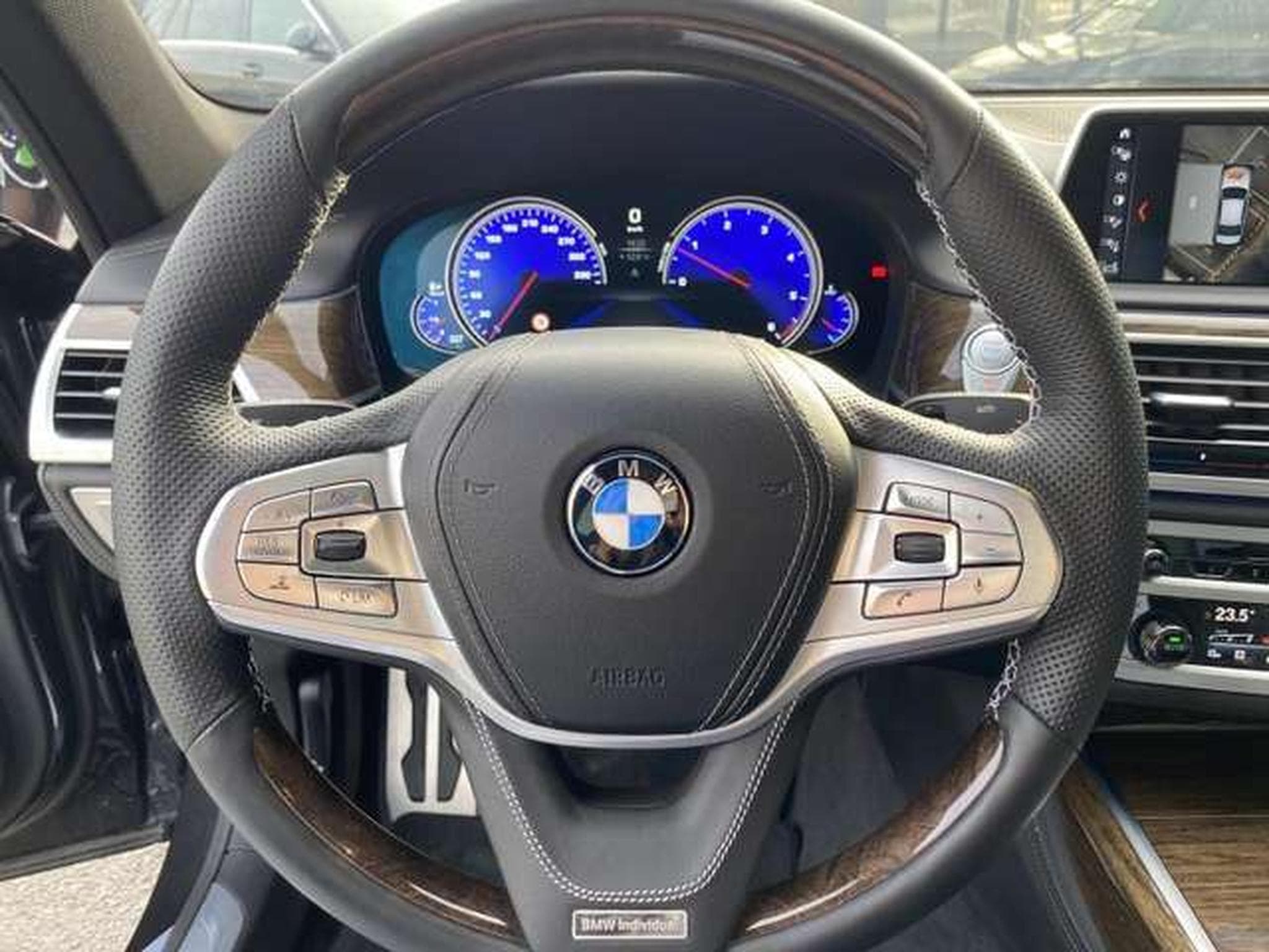 BMW 750 XDrive JUSQU'A 48 MOIS DE GARANTIE (2017) - Photo 10