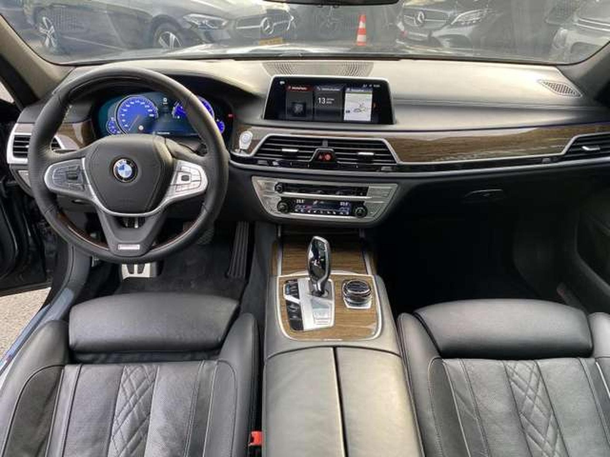 BMW 750 XDrive JUSQU'A 48 MOIS DE GARANTIE (2017) - Photo 20