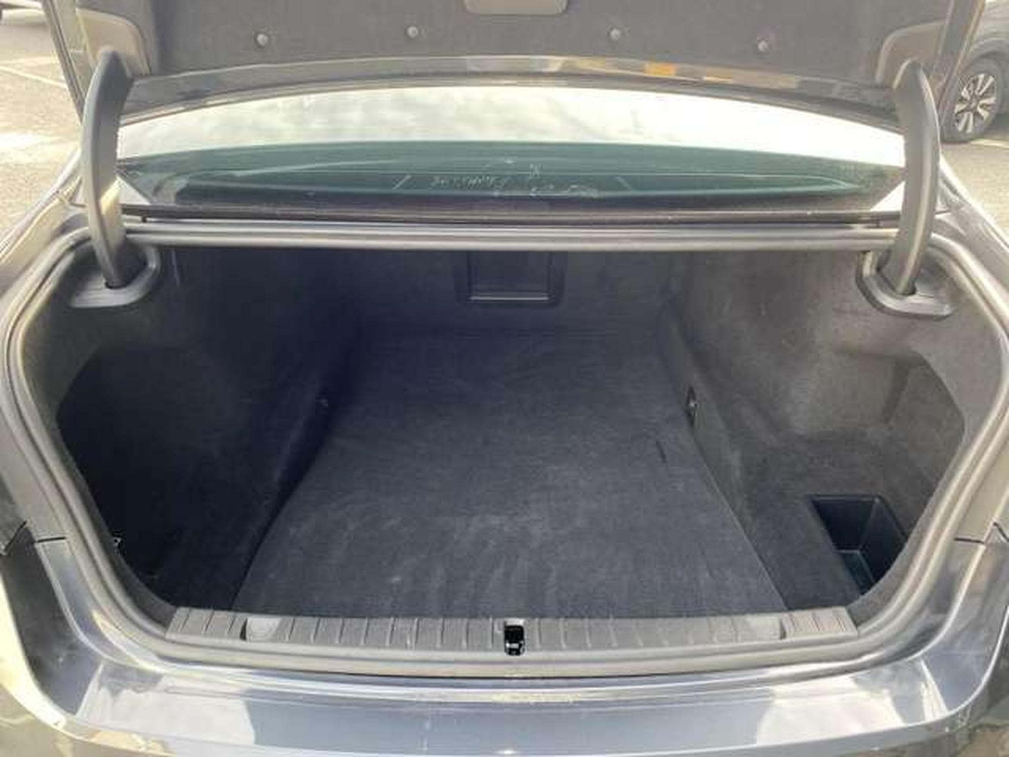 BMW 750 XDrive JUSQU'A 48 MOIS DE GARANTIE (2017) - Photo 22