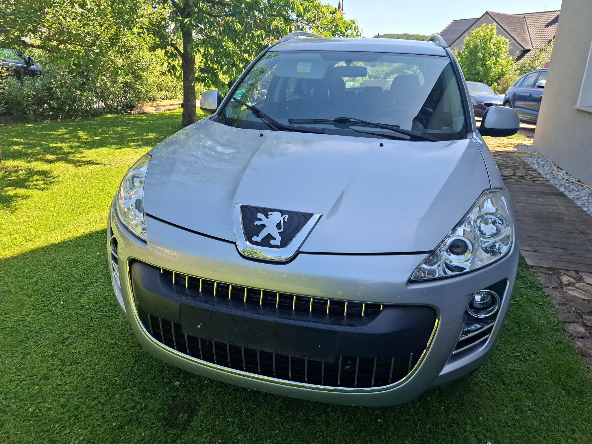 Peugeot 4007 2.2 7Sitzer (2008) - Foto 2