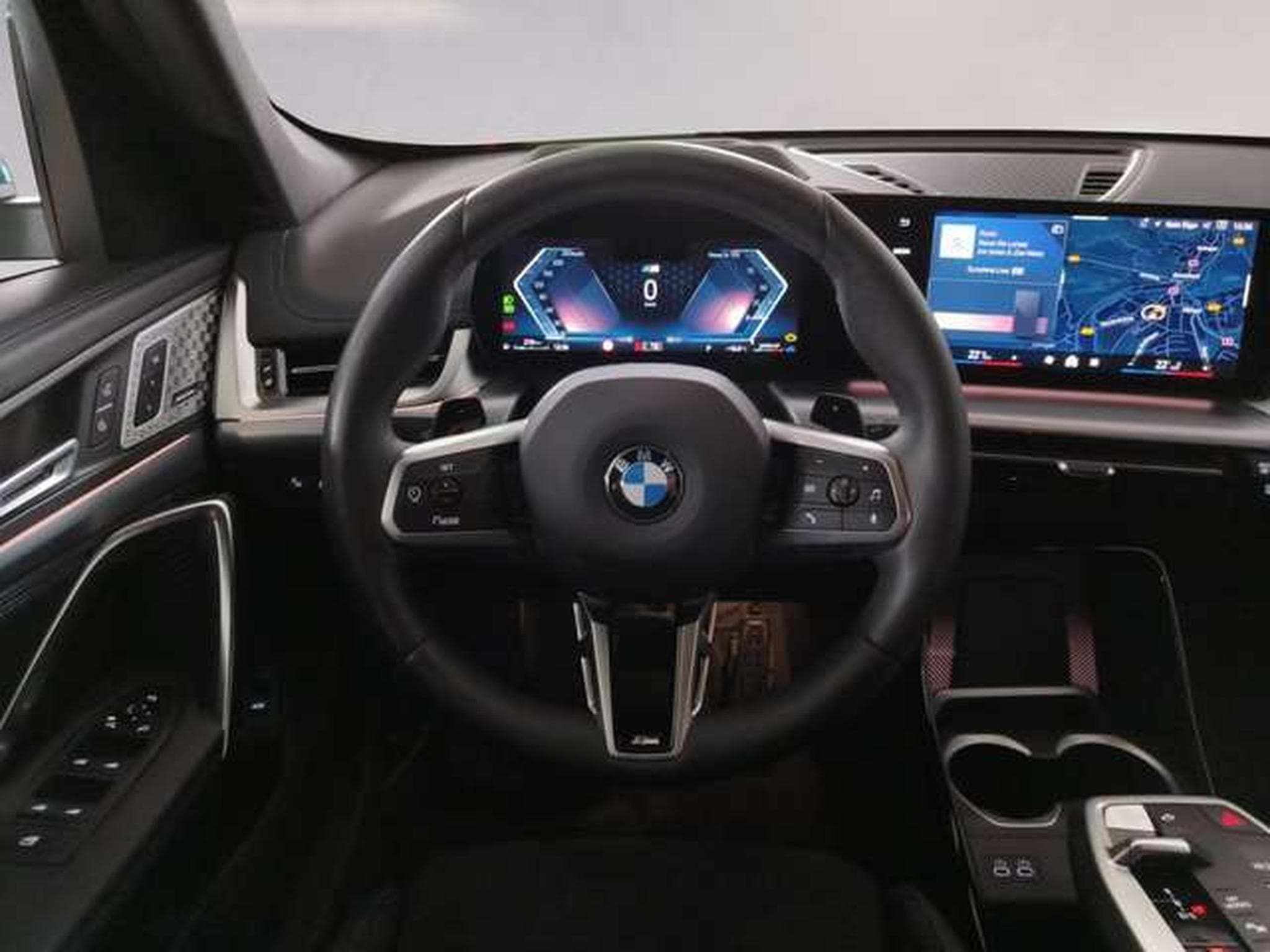 BMW X1 xDrive20d Head-Up HK HiFi DAB (2025) - Photo 12