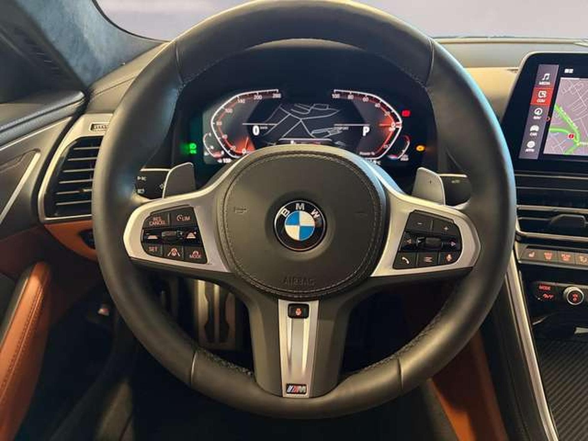 BMW 840 i xDrive DAB Aktivlenkung WLAN (2025) - Photo 10