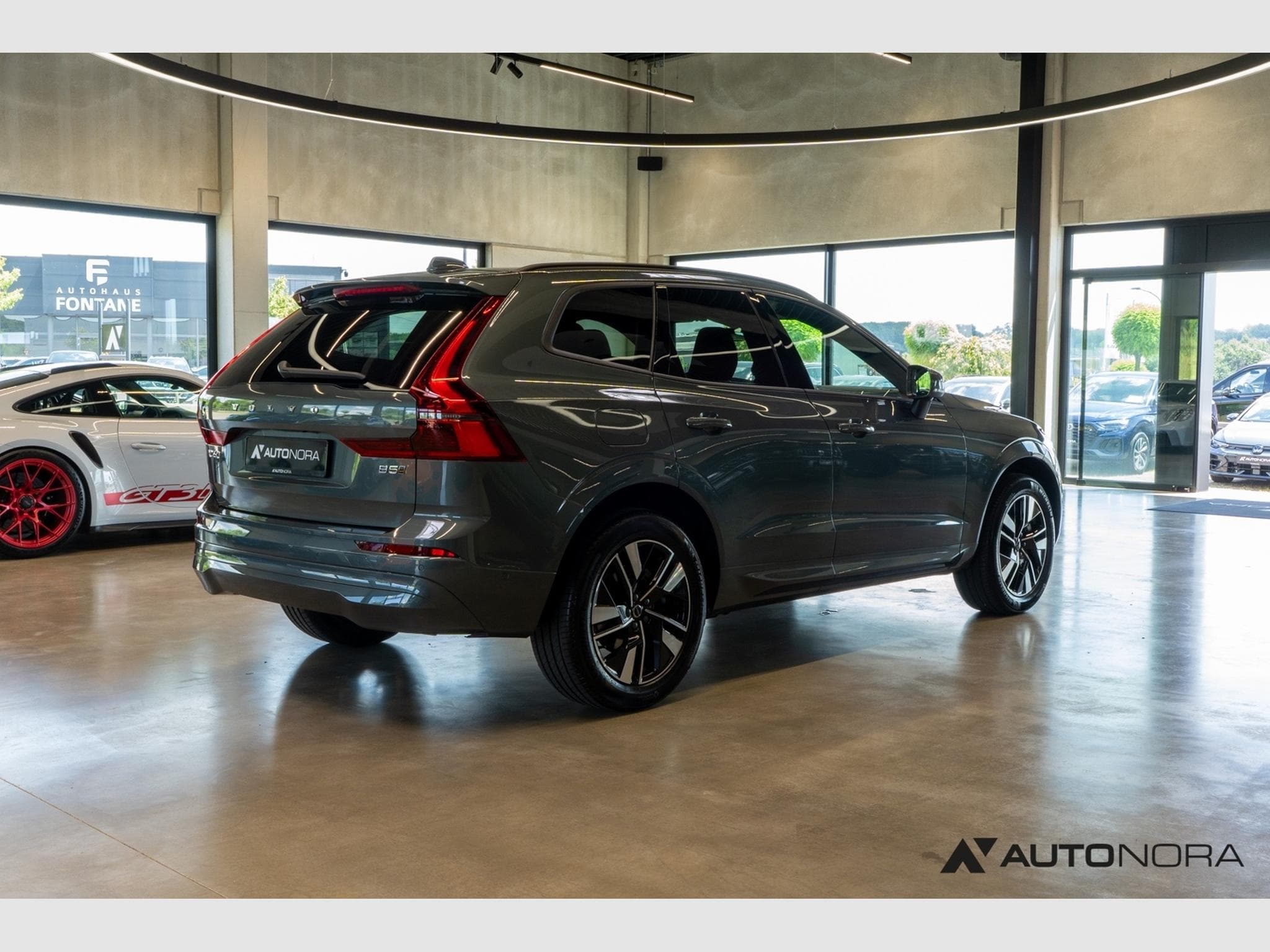 Volvo XC60 Core B5 AWD (2026) - Photo 4