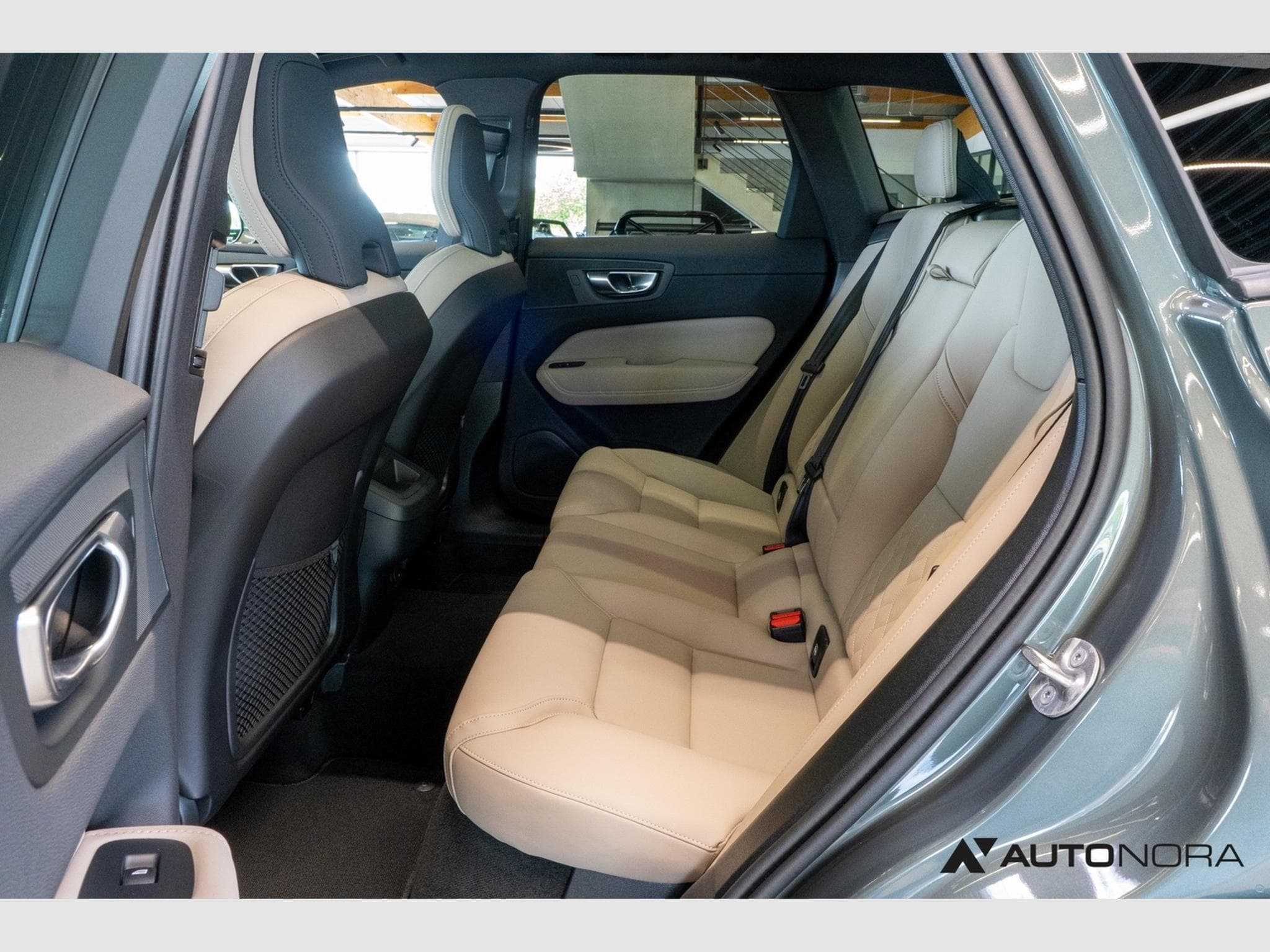 Volvo XC60 Core B5 AWD (2026) - Photo 14