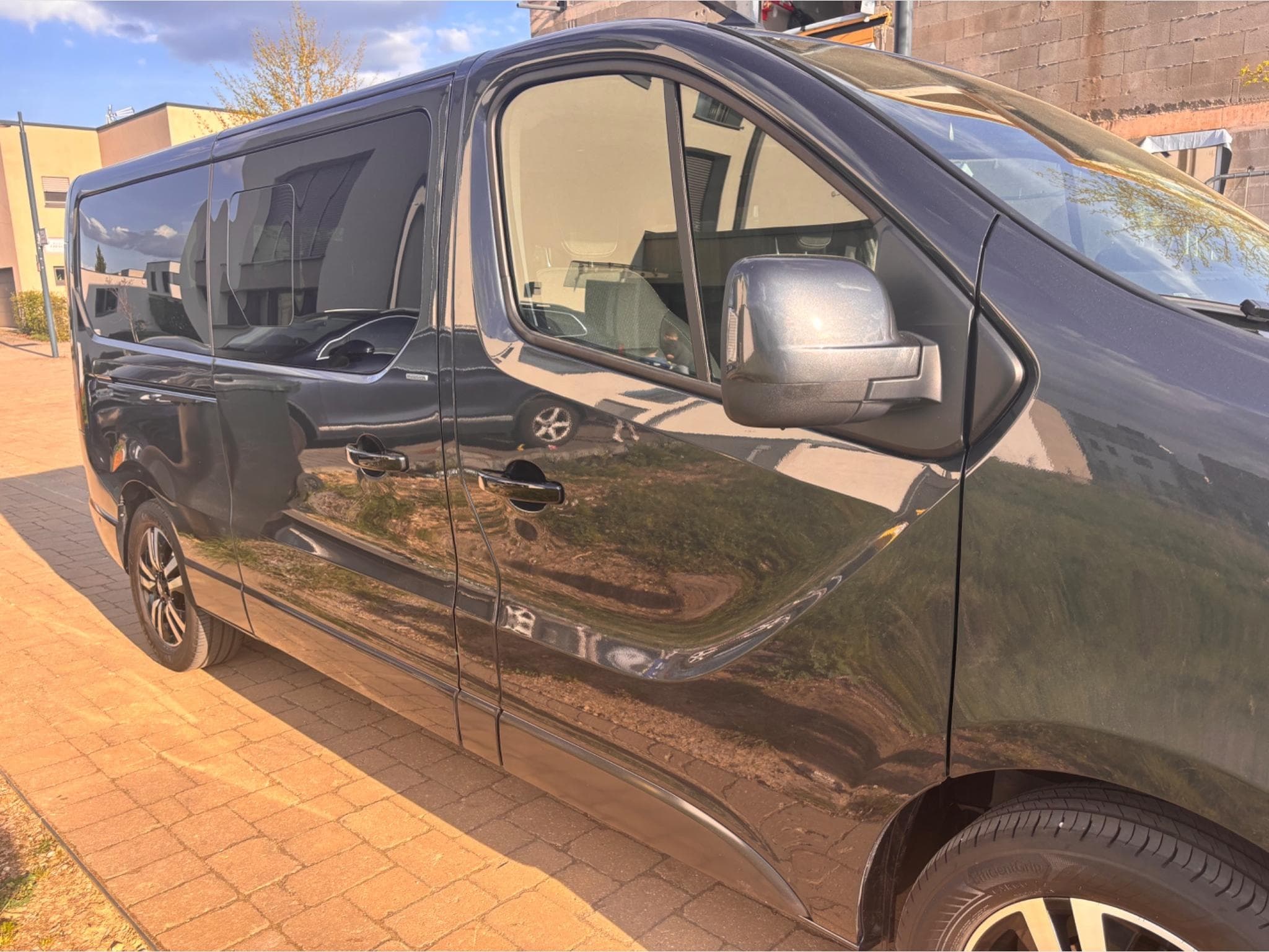 Renault Grand Trafic Trafic 2.0 DCI 170 EDC Grand Passenger (2025) - Photo 3