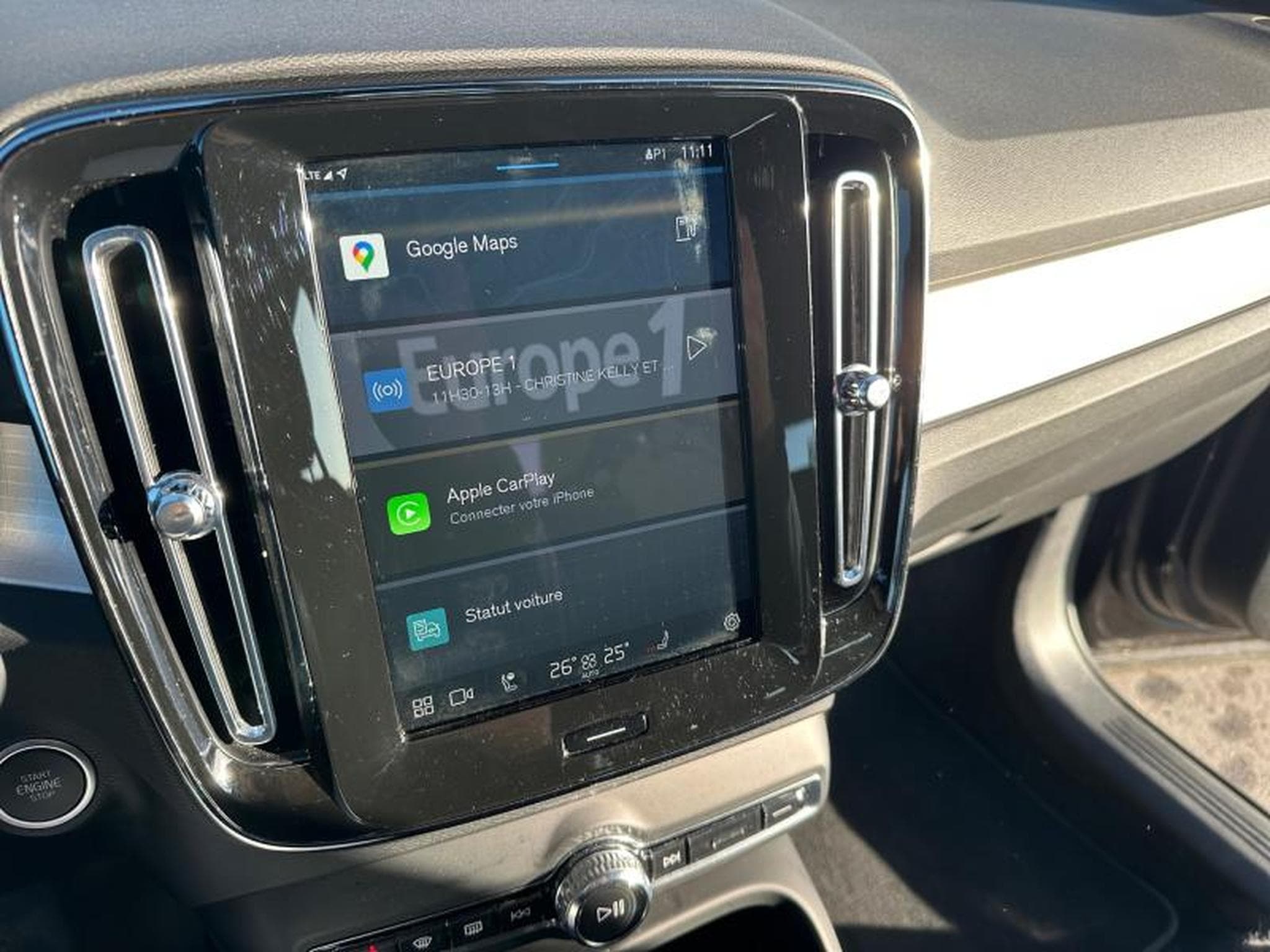 Volvo XC40 B3 Core / Essence (2024) - Photo 16