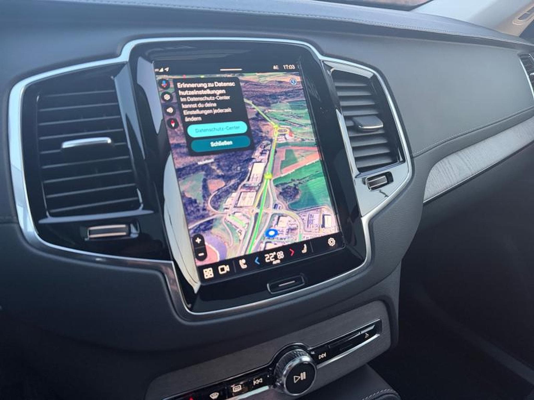 Volvo XC90 B5 Plus Bright / Diesel (2023) - Photo 16