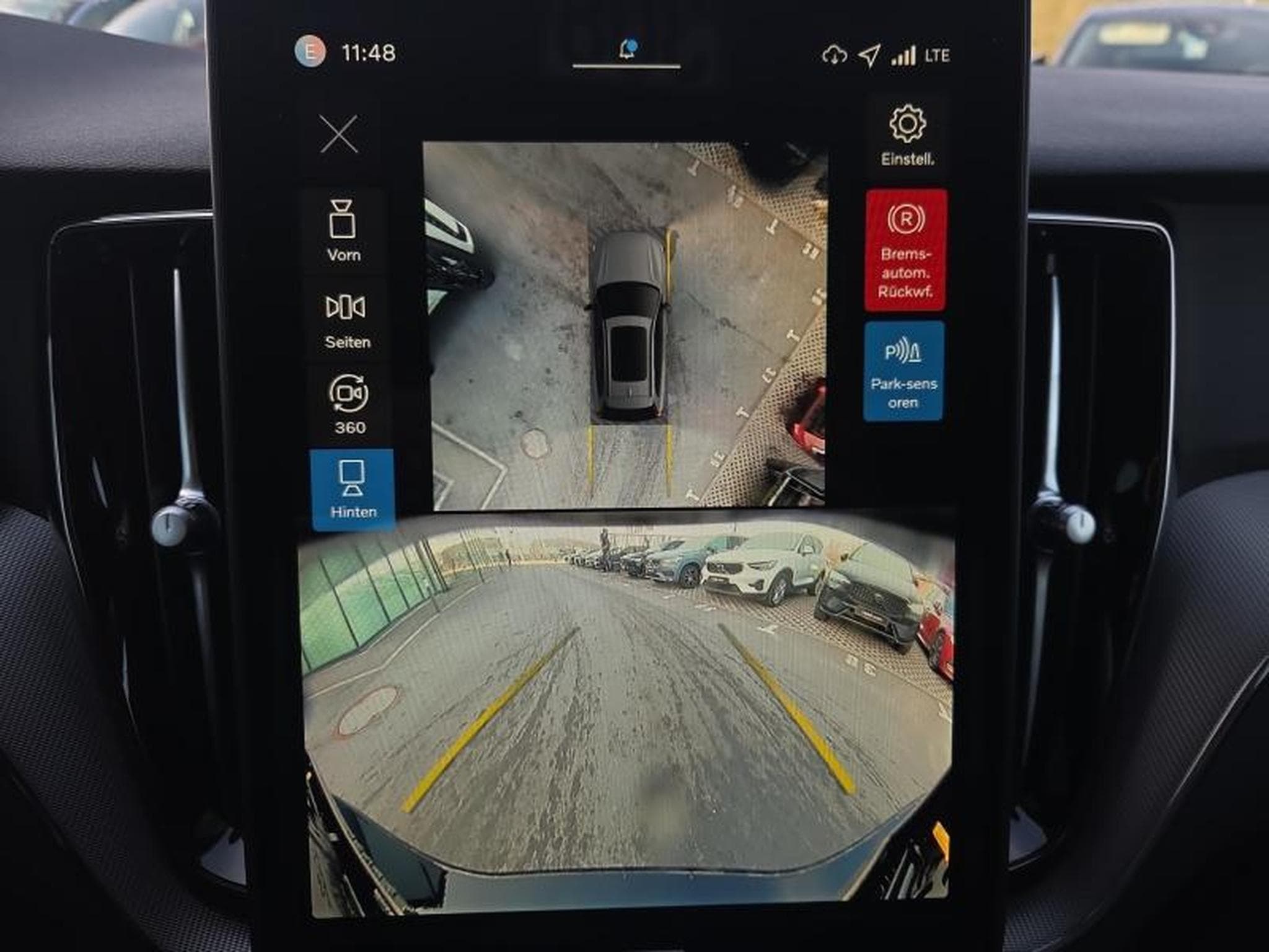 Volvo XC60 T6 Black Edition Plus / Hybride (2025) - Photo 17