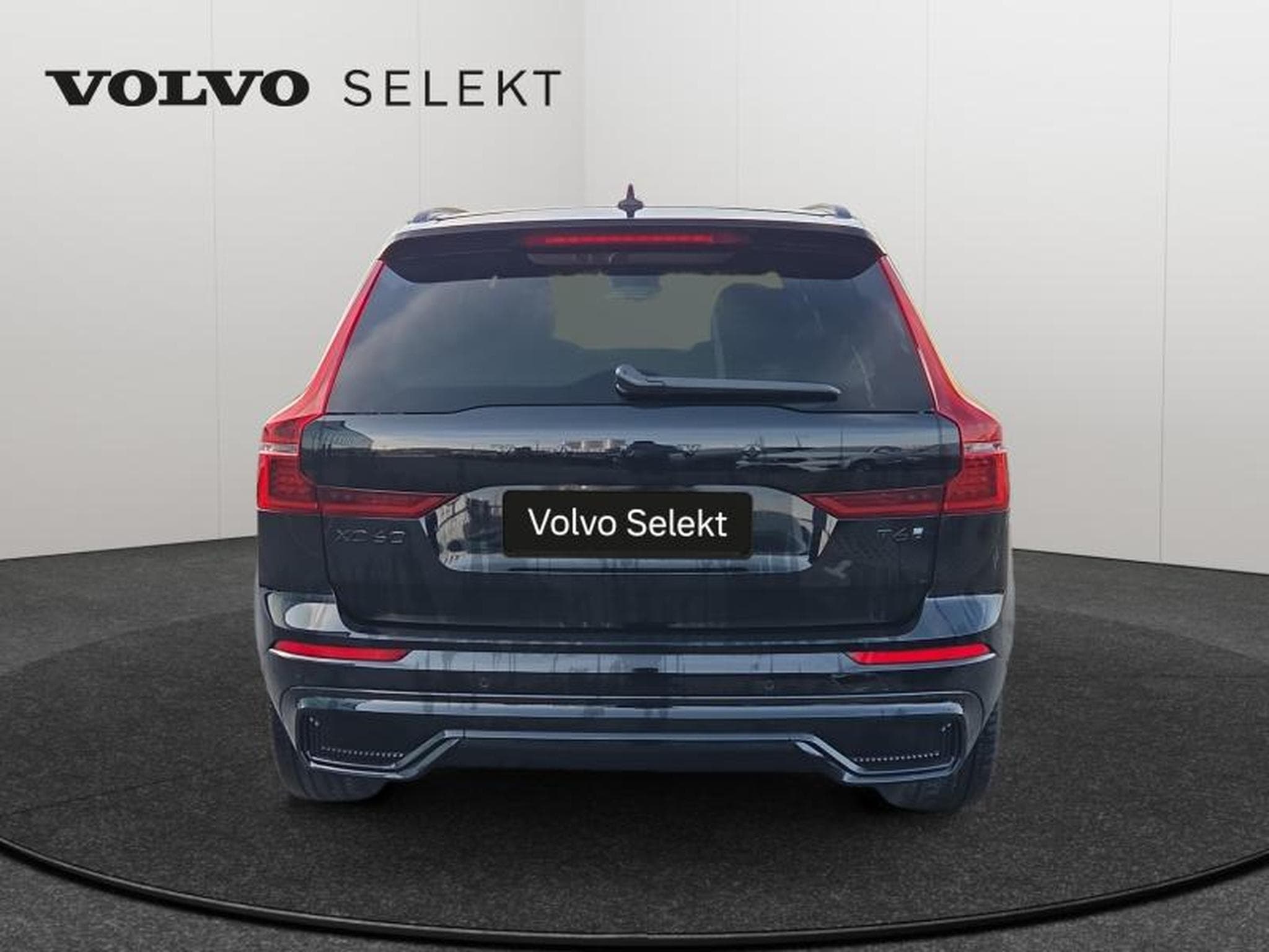 Volvo XC60 T6 Black Edition Plus / Hybride (2025) - Photo 6