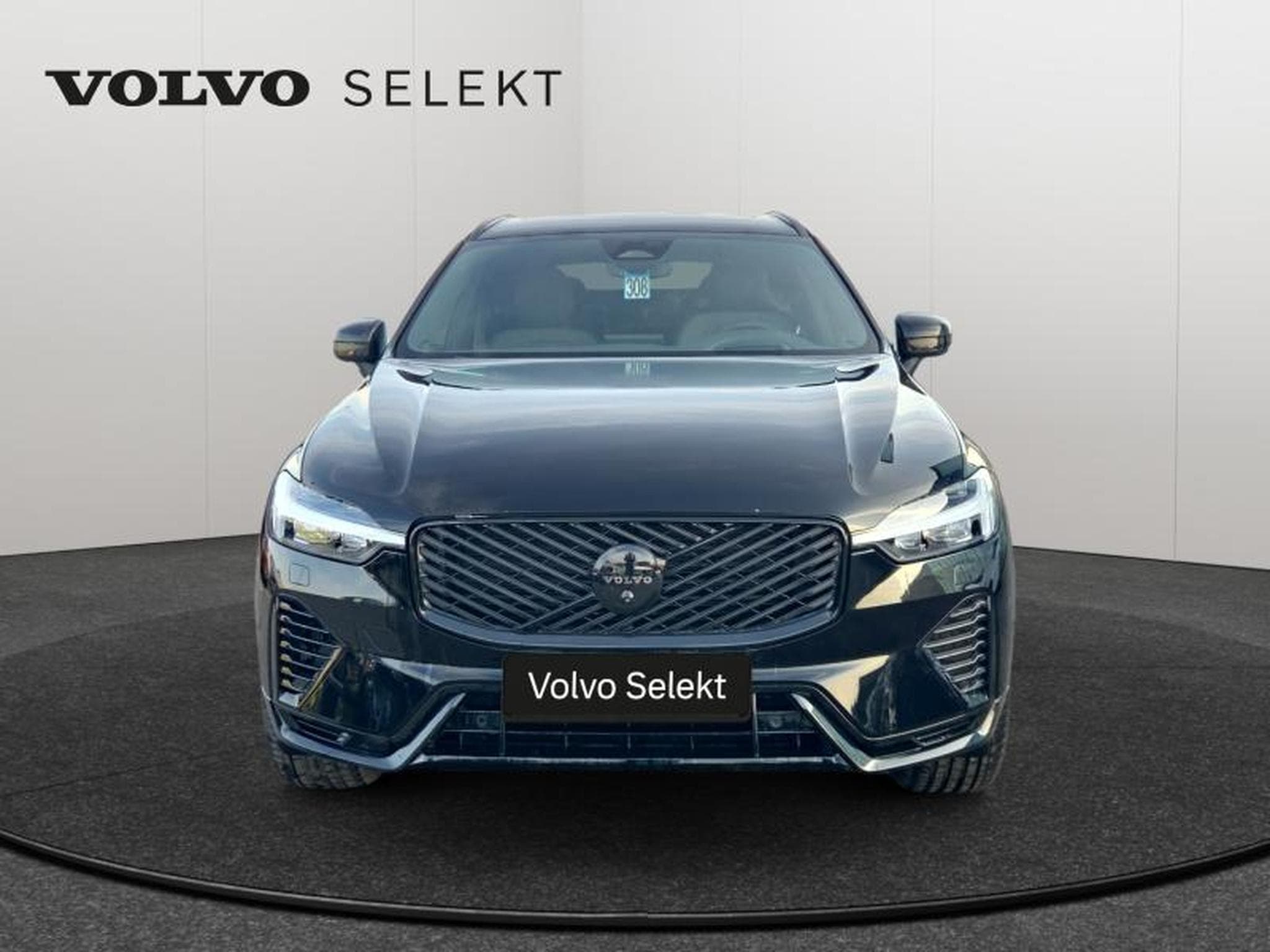 Volvo XC60 T6 Black Edition Plus / Hybride (2025) - Photo 9