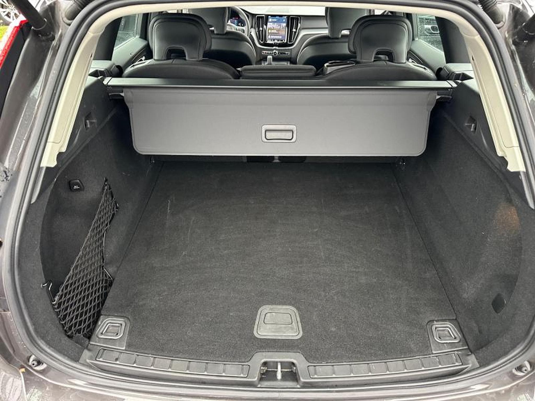 Volvo XC60 B4 Core / Diesel (2023) - Photo 19