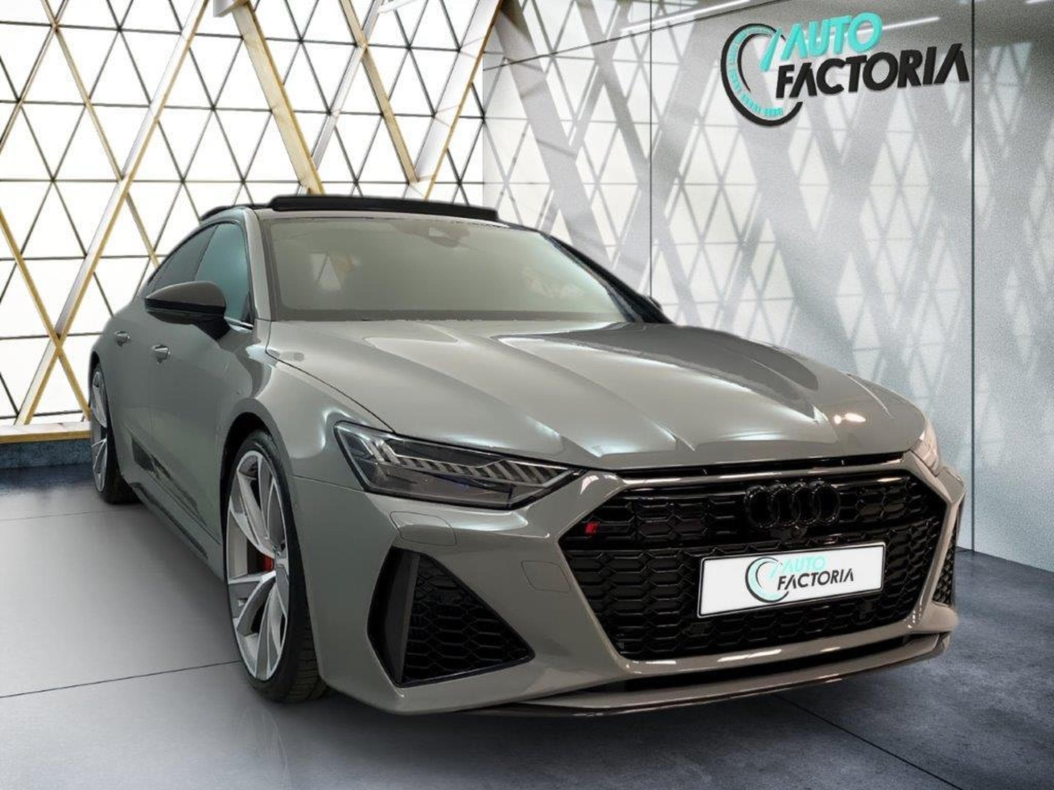 Audi RS7 Sportback -46% 4,0 TFSI 600cv BVA8 4x4+T.PANO (2021) - Photo 2