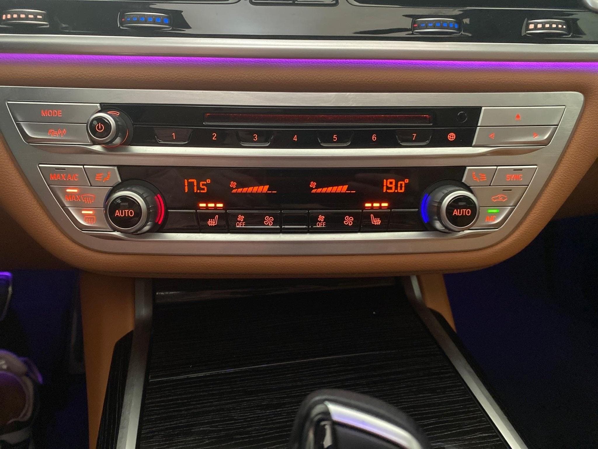 BMW Série 7 -56% 745E Hyb 394cv BVA8 M Sport+T.PANO+Options (2021) - Foto 13