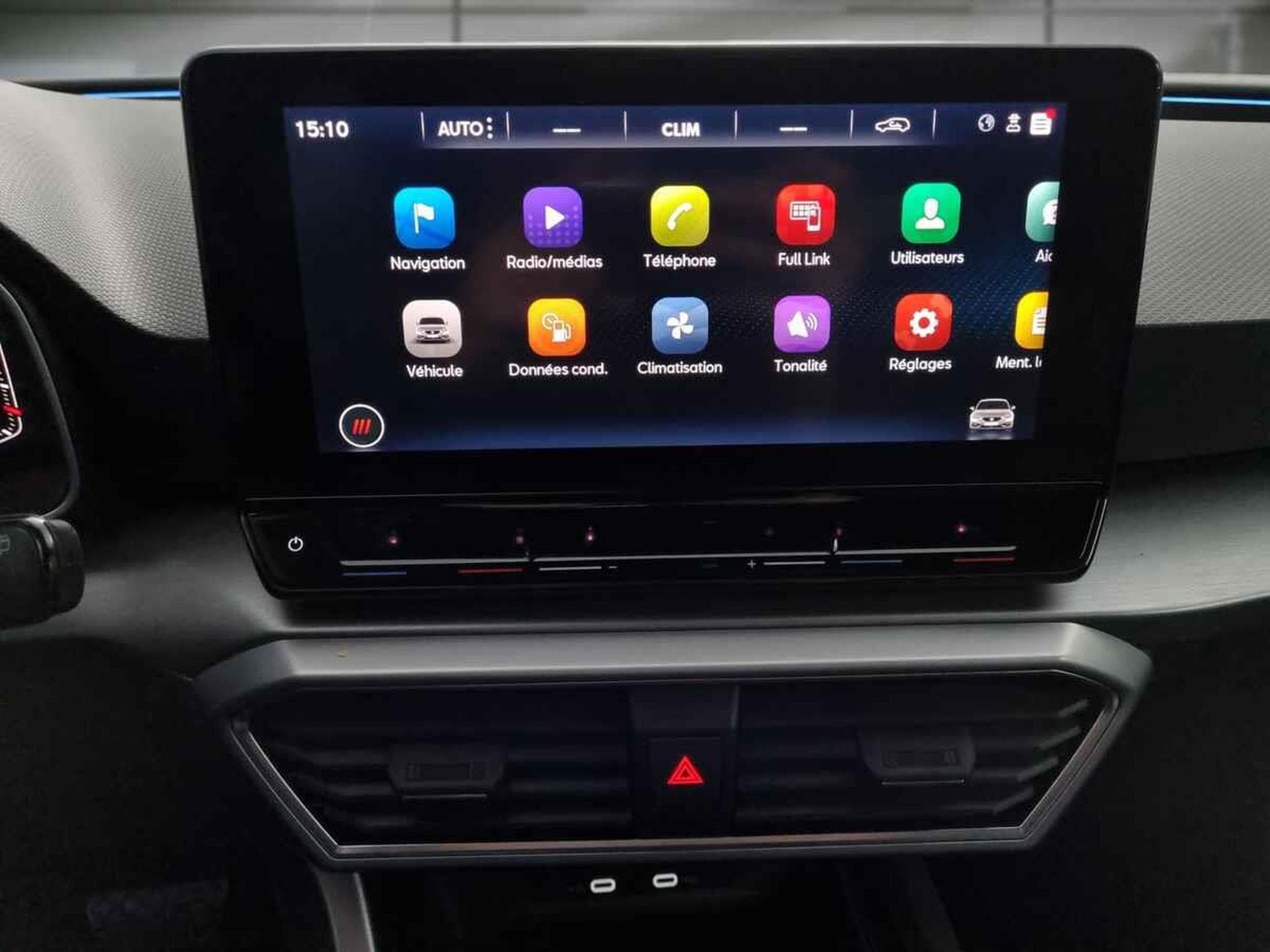 Seat Leon -39% 1.5 eTSI 150 BVA FR +GPS+CAM+FULL LED+Opts (2024) - Foto 12