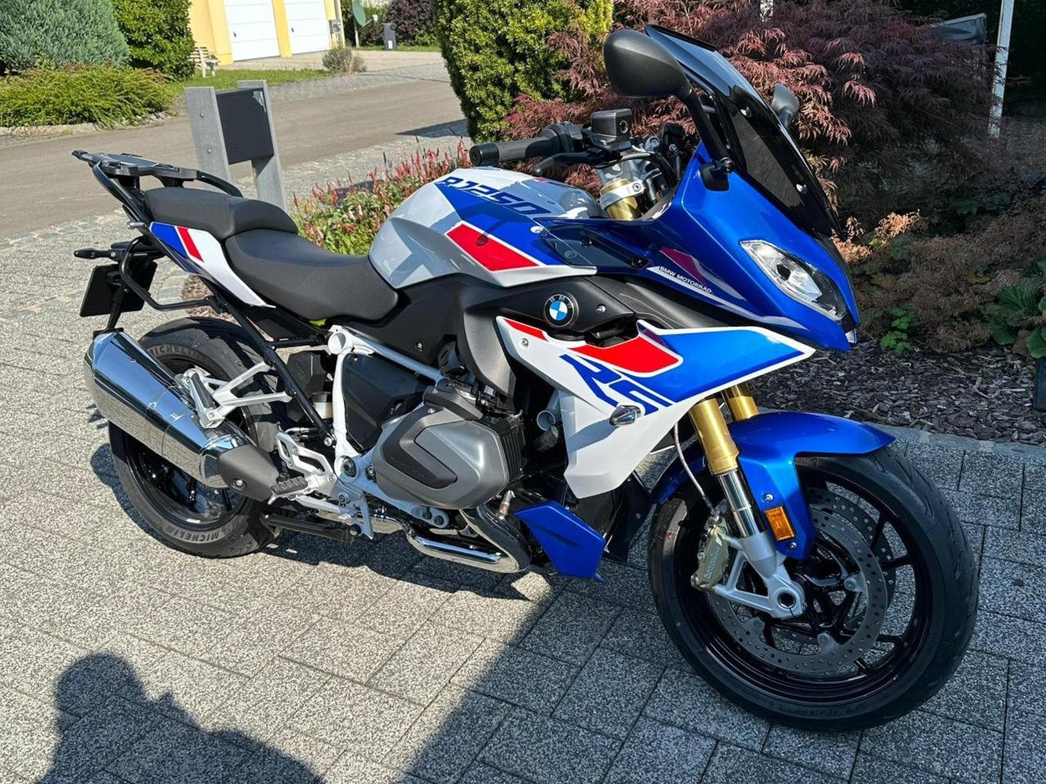 BMW R 1250RS (2024) - Photo 1