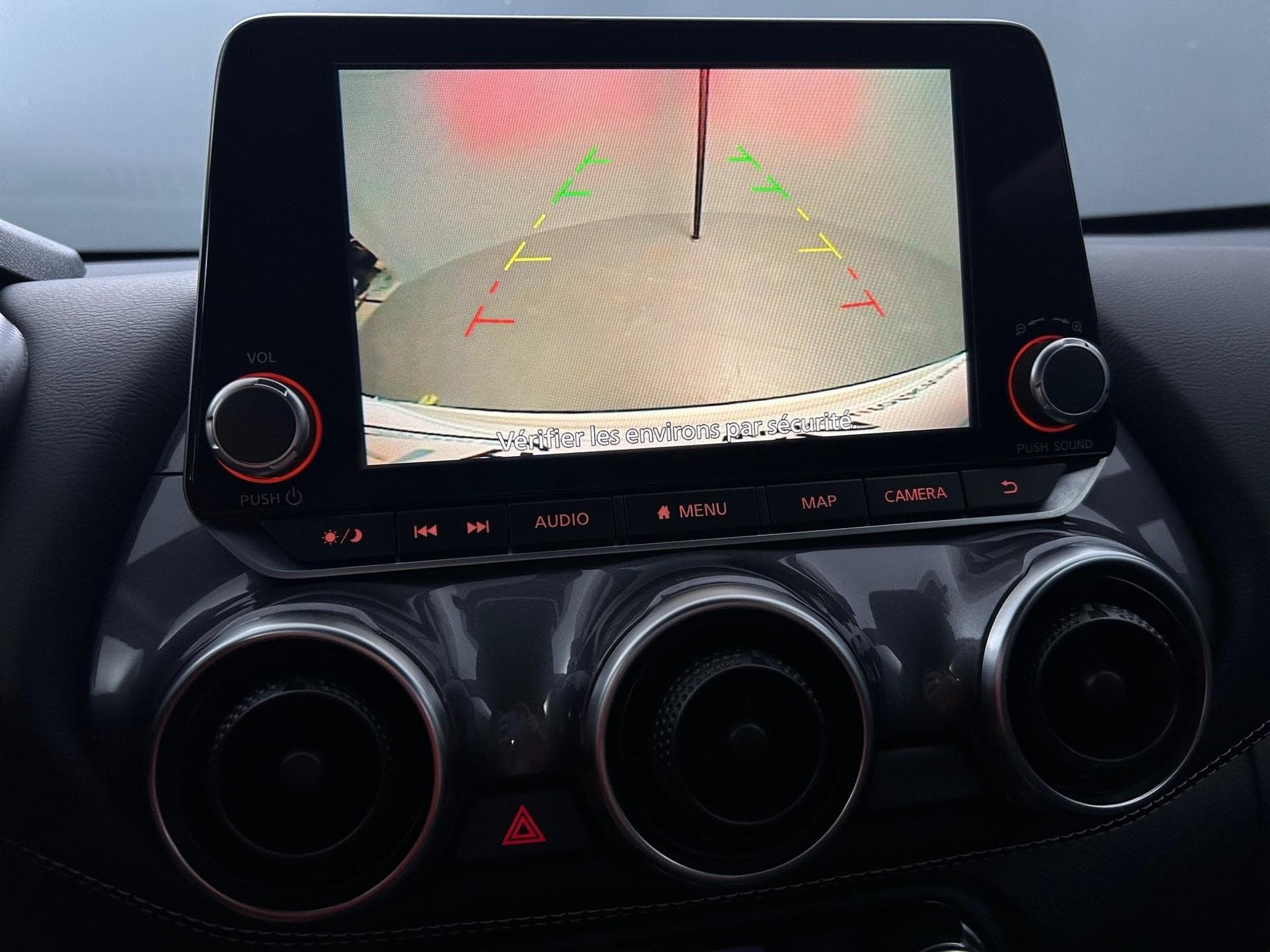 Nissan Juke -34% 1.0 DIGT 114cv +GPS+CAM+FULL LED+Options (2023) - Photo 11