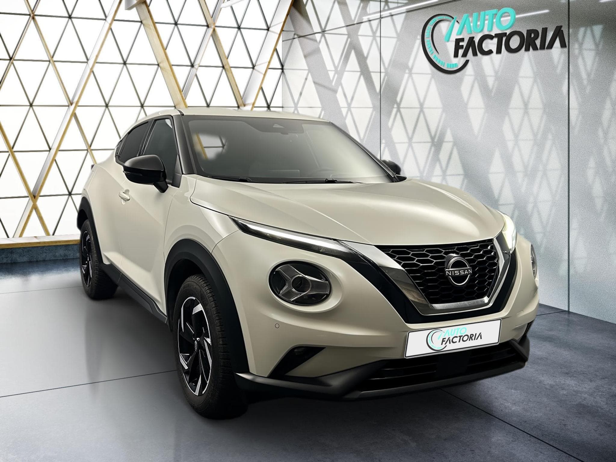 Nissan Juke -34% 1.0 DIGT 114cv +GPS+CAM+FULL LED+Options (2023) - Photo 2