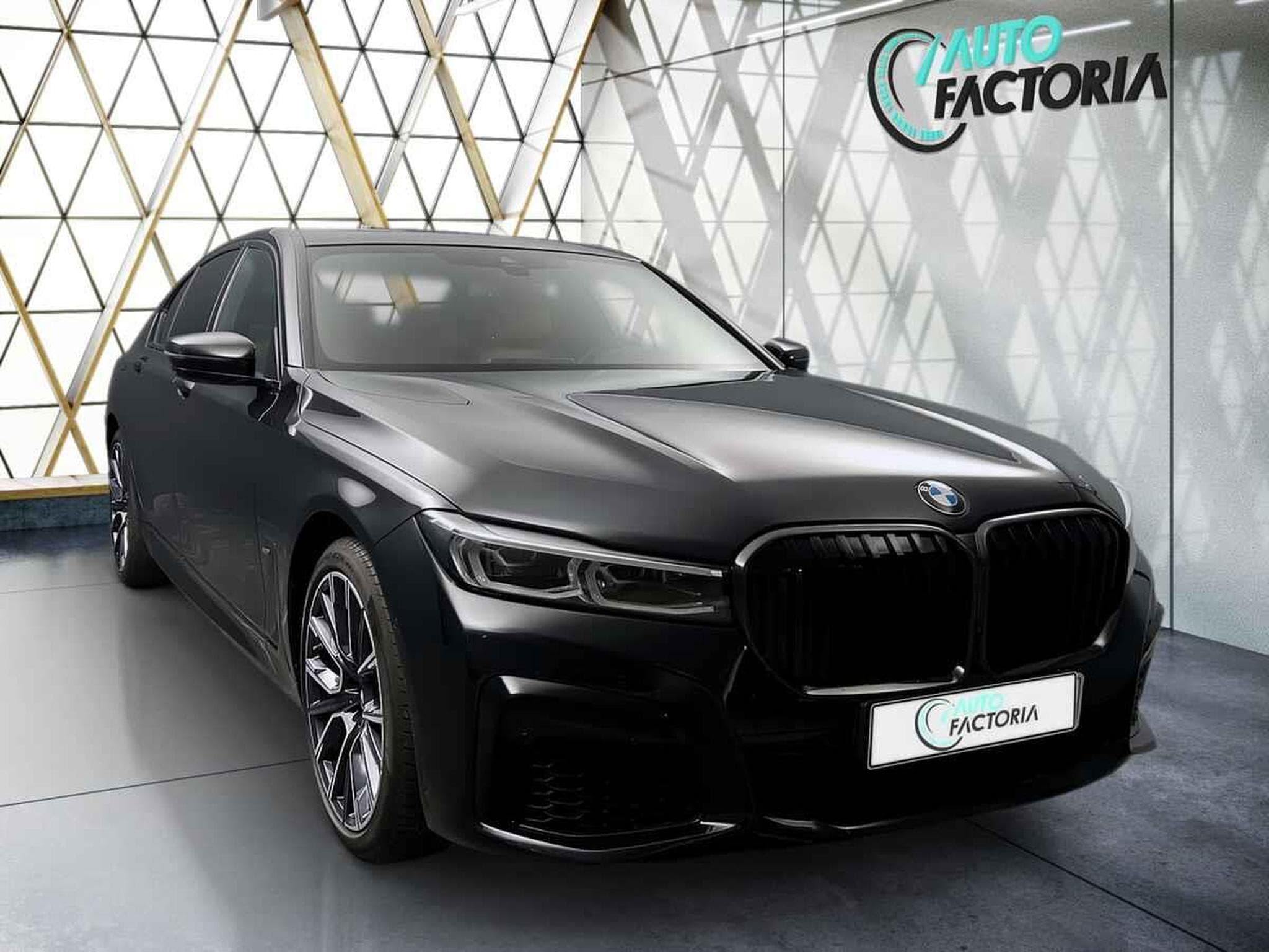 BMW Série 7 -59% 745E Hyb 394cv BVA8 M Sport+T.PANO+Options (2021) - Foto 2