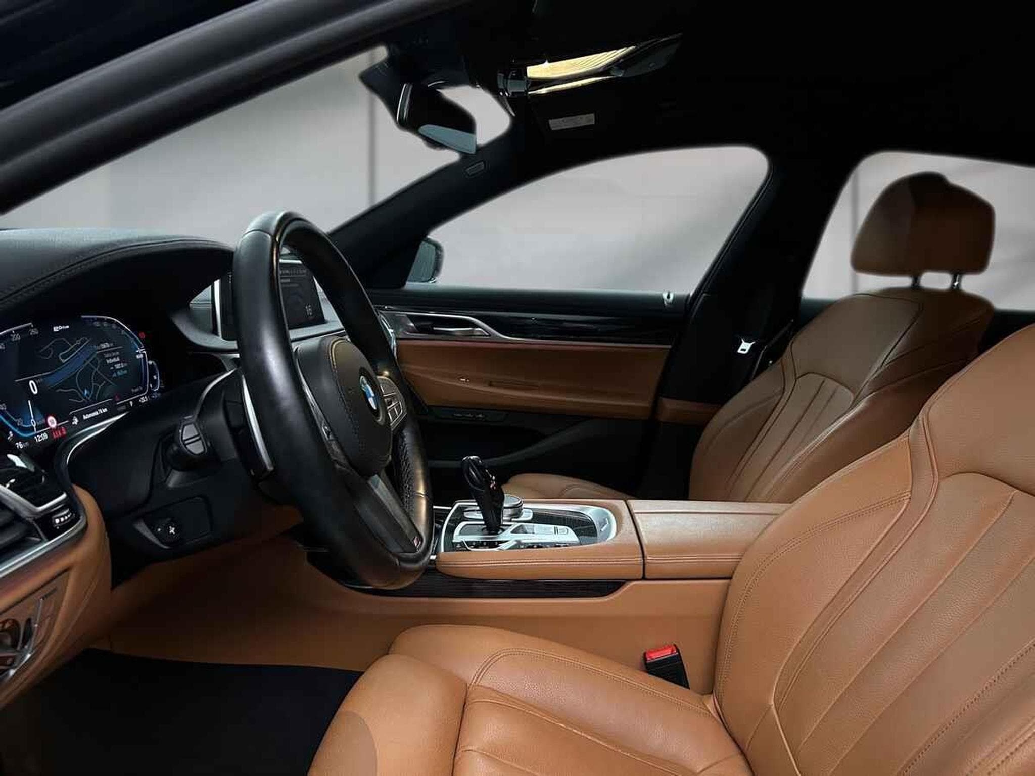 BMW Série 7 -59% 745E Hyb 394cv BVA8 M Sport+T.PANO+Options (2021) - Foto 7